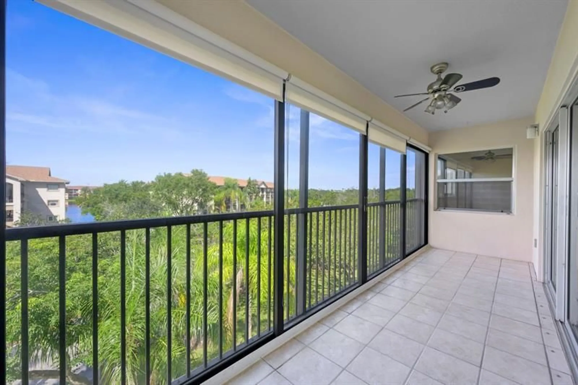 Property Slideshow image 21 of 23 | 550 sw 137th ave 401l, Pembroke Pines, FL, 33027