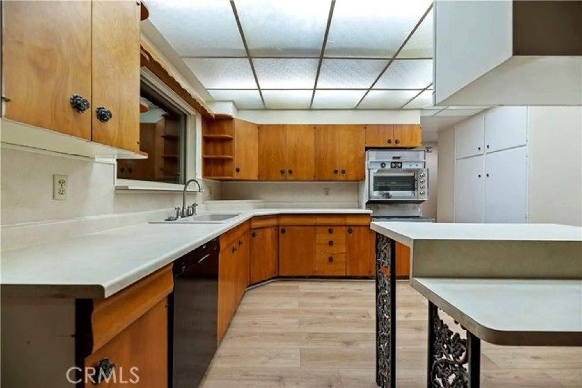 Property Slideshow image 10 of 20 | 1560 amberwood dr, Hemet, CA, 92543