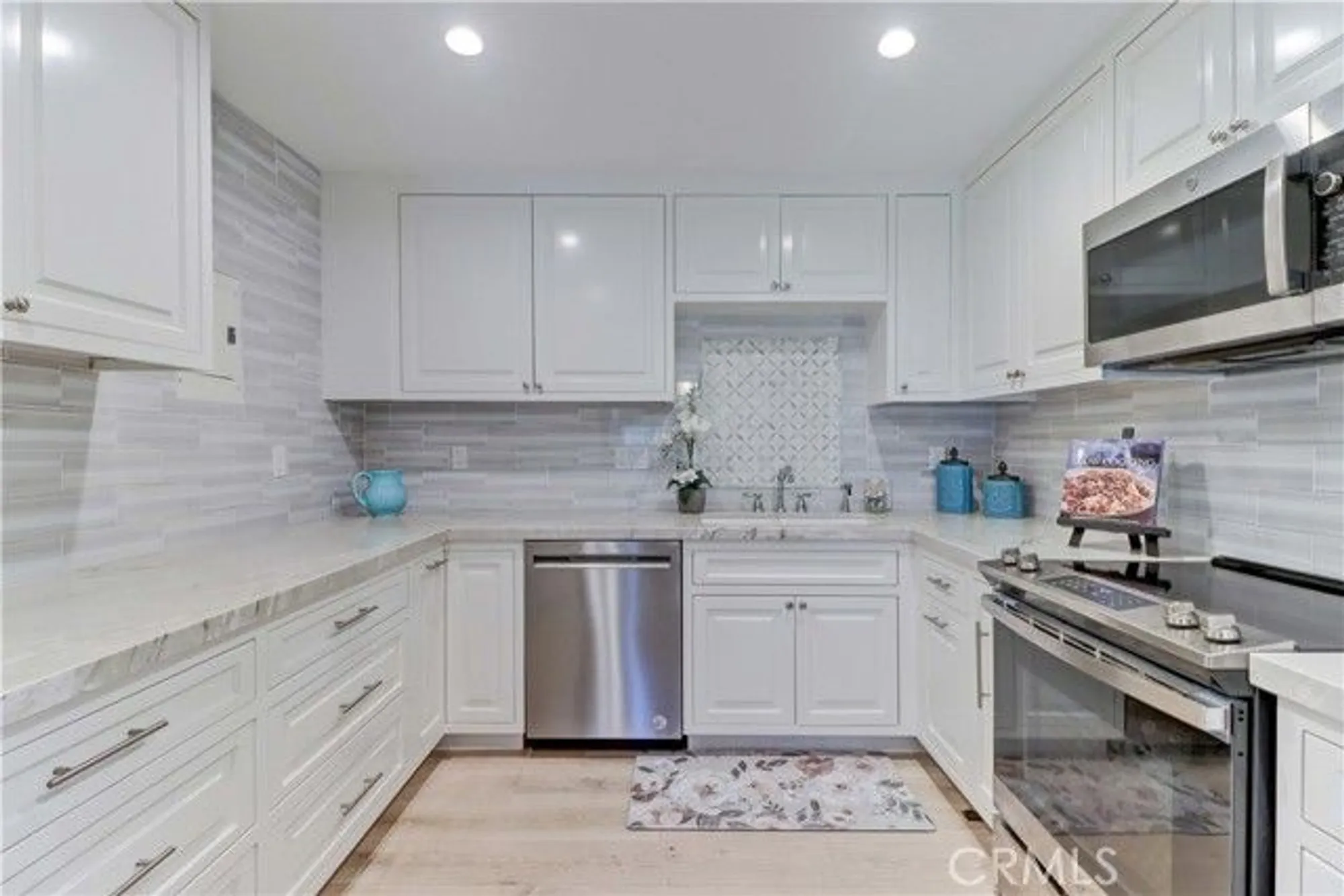 Property Slideshow image 13 of 40 | 3121 via serena d, Laguna Woods, CA, 92637