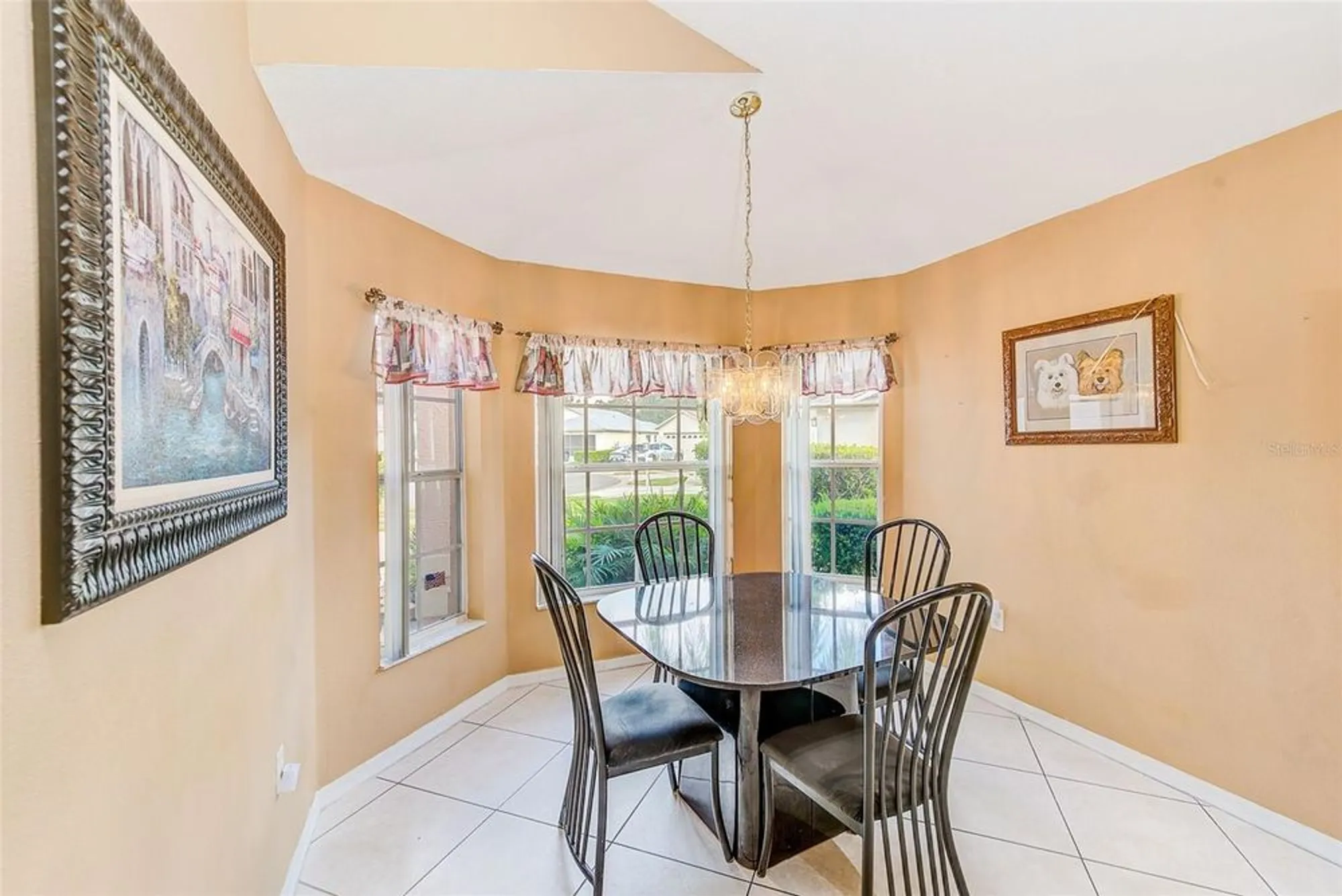 Property Slideshow image 12 of 37 | 11600 weaver park ct, Trinity, FL, 34655