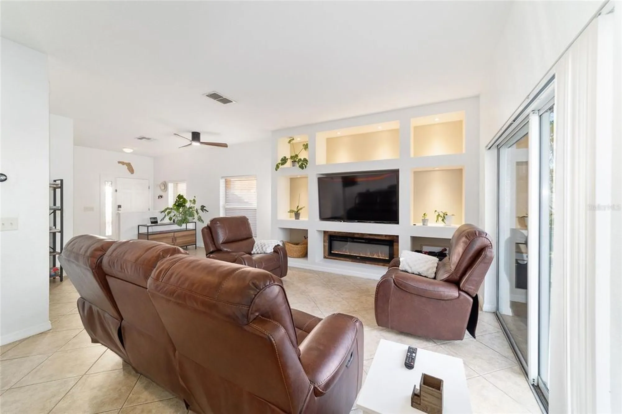 Property Slideshow image 19 of 76 | 5094 ne 122nd blvd, Oxford, FL, 34484