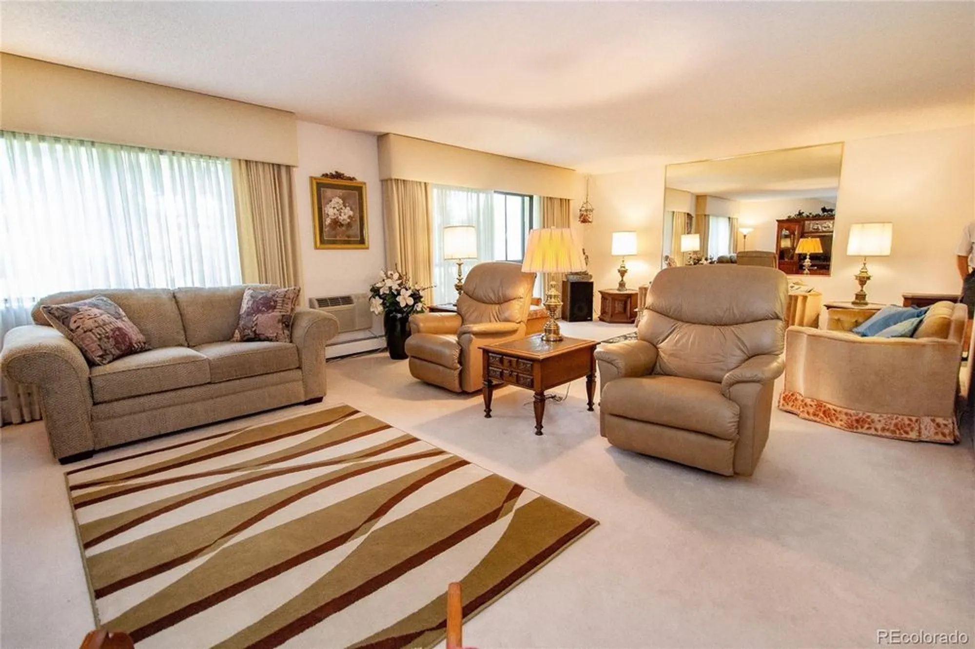 Property Slideshow image 14 of 37 | 14390 e marina dr 202, Aurora, CO, 80014