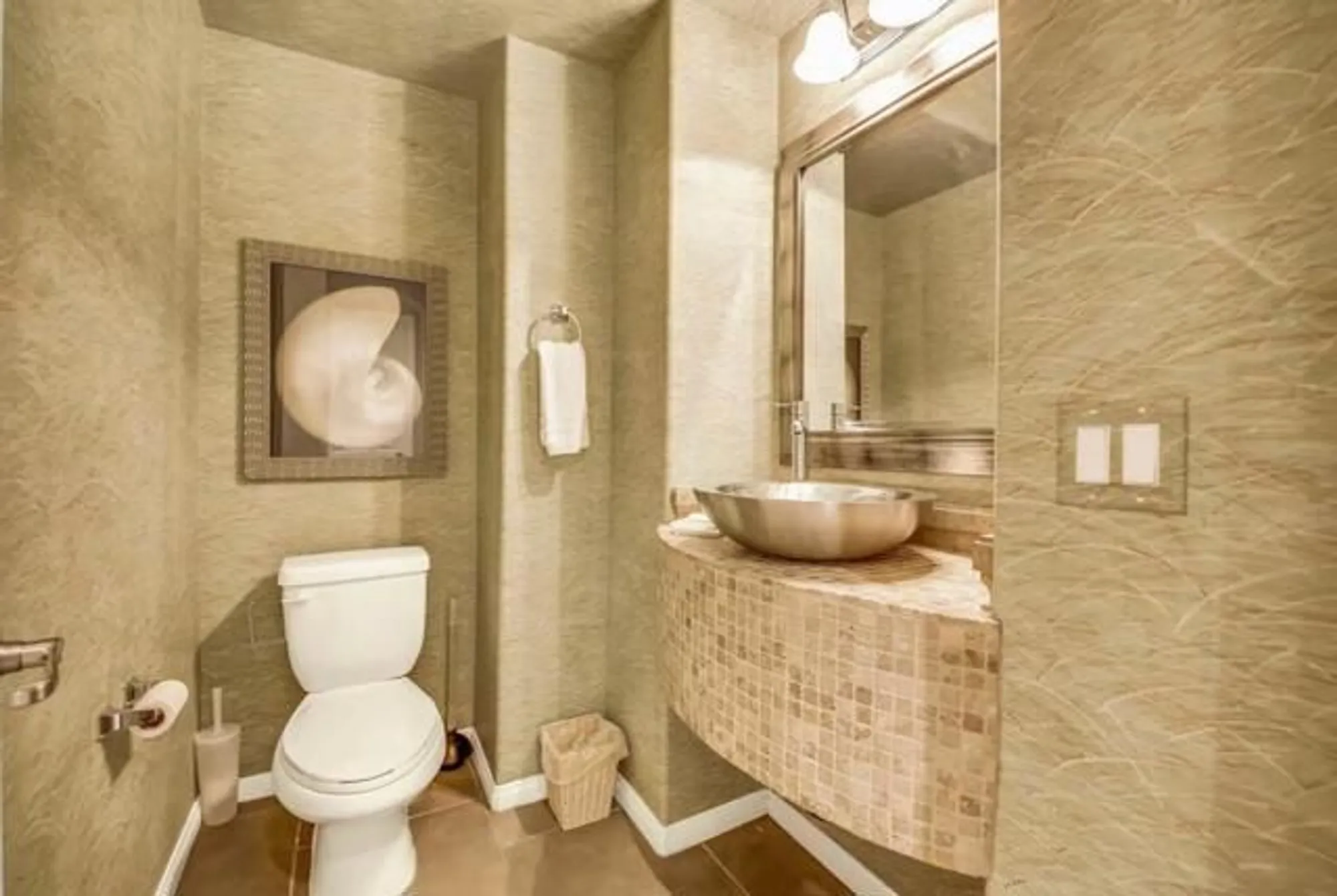 Property Slideshow image 26 of 36 | 43157 armonia ct, Indio, CA, 92203