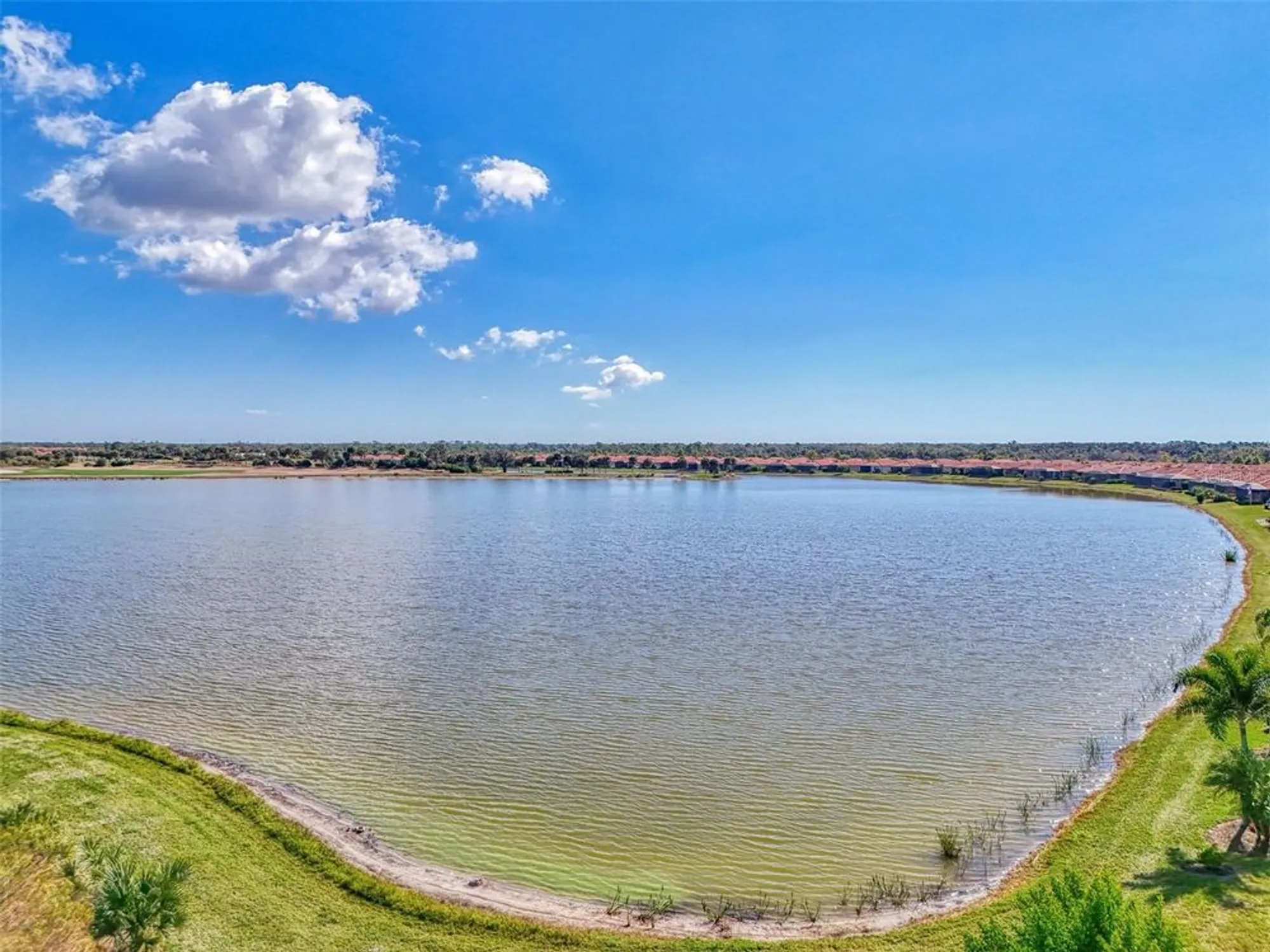 Property Slideshow image 47 of 100 | 24080 spartina dr, Venice, FL, 34293