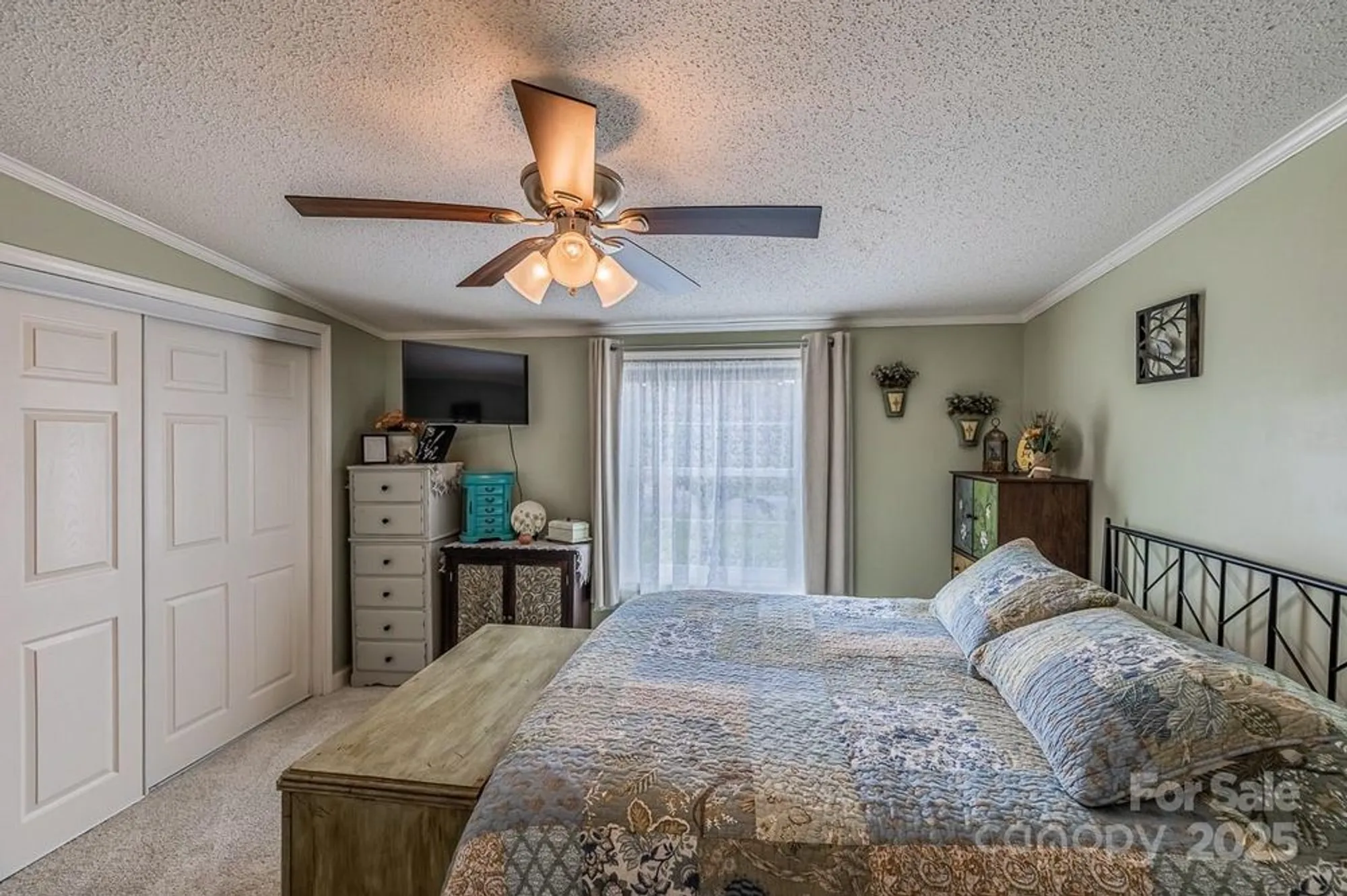 Property Slideshow image 28 of 43 | 445 riverwind dr, Hendersonville, NC, 28739