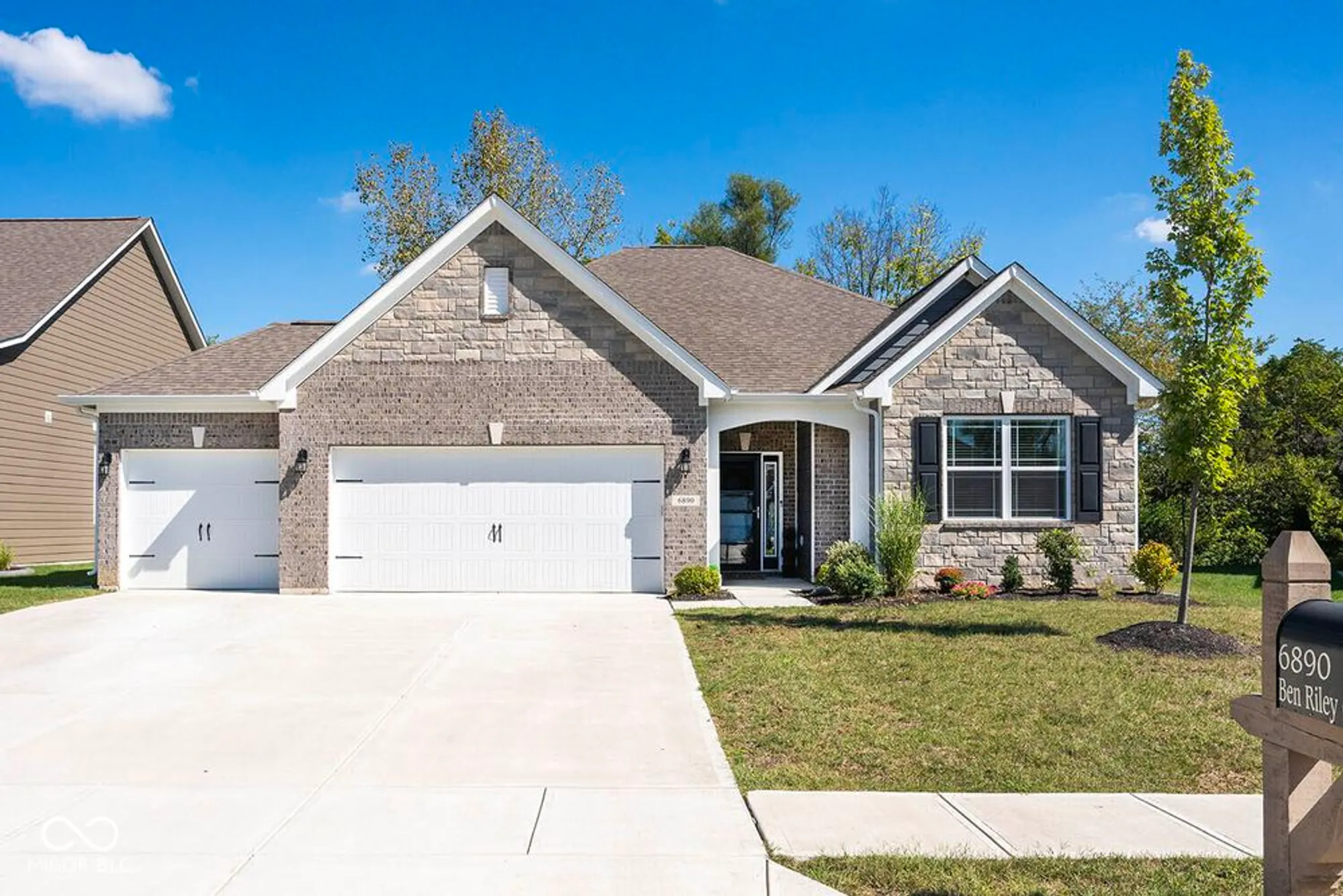 Property Slideshow image 1 of 36 | 6890 ben riley ct, Plainfield, IN, 46168