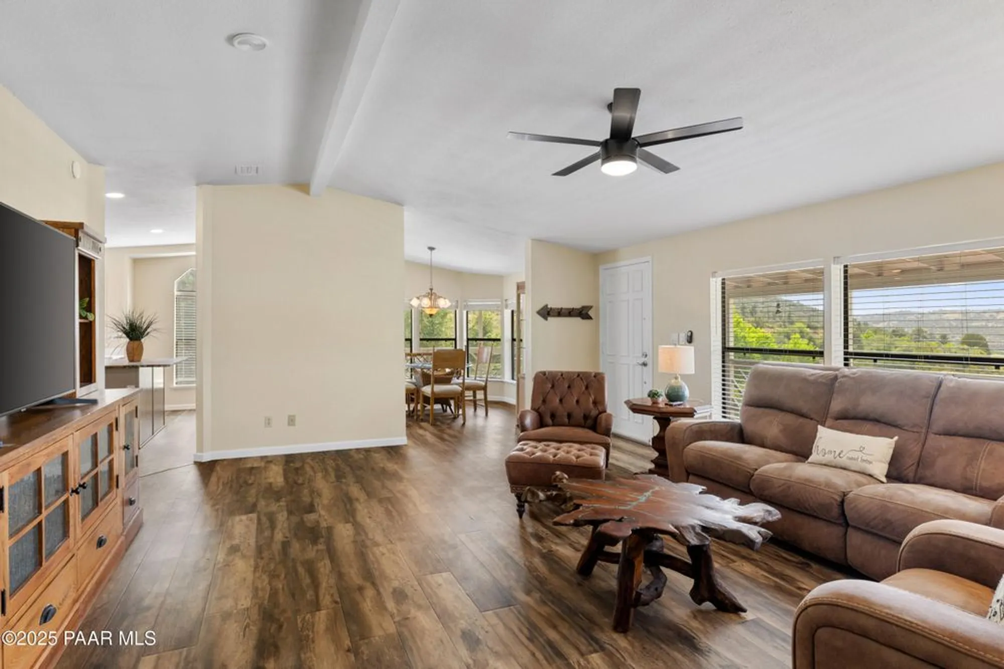 Property Slideshow image 6 of 48 | 1947 e mountain hollow dr, Prescott, AZ, 86301