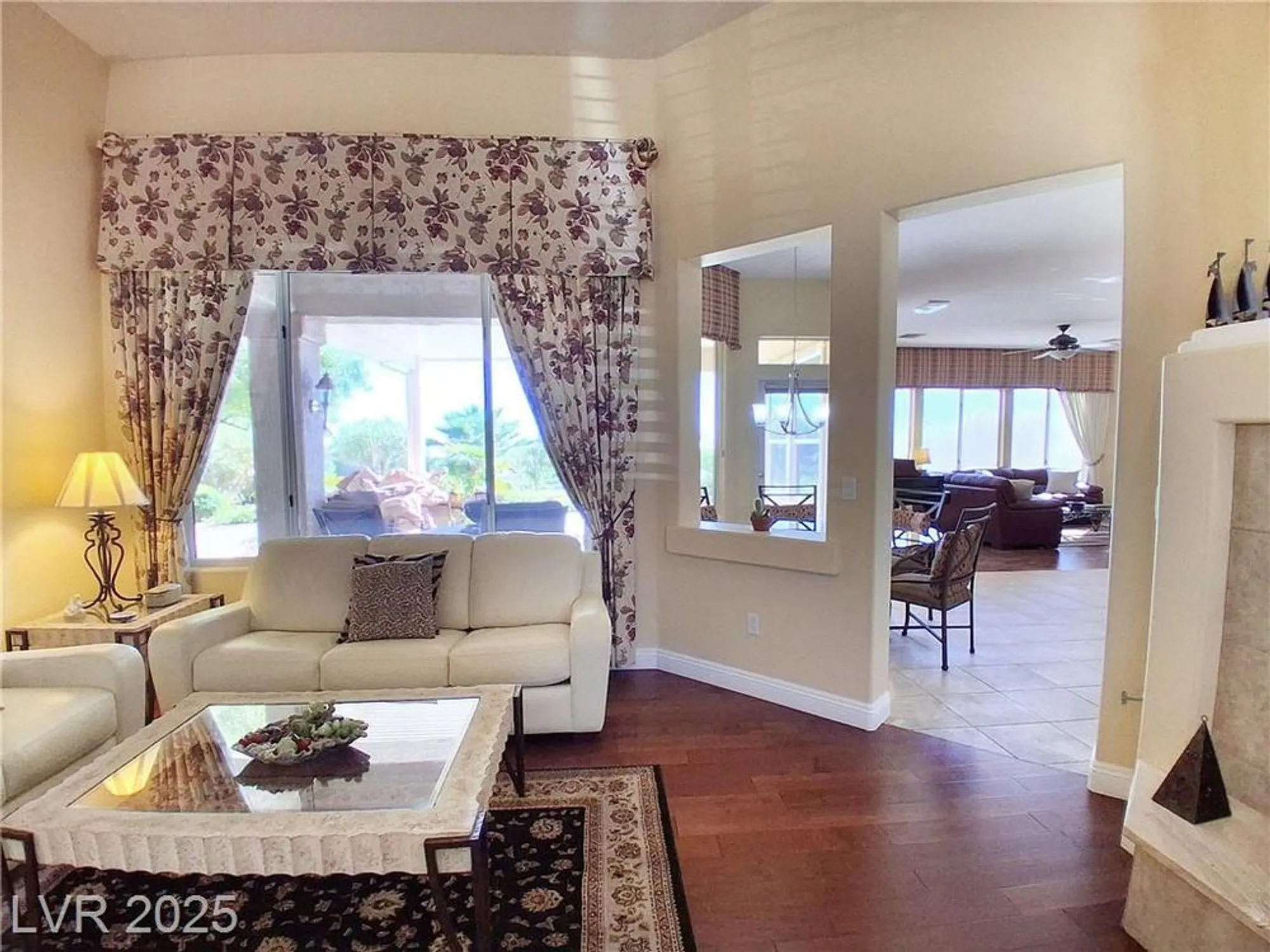 Property Slideshow image 8 of 43 | 3140 darby falls dr, Las Vegas, NV, 89134