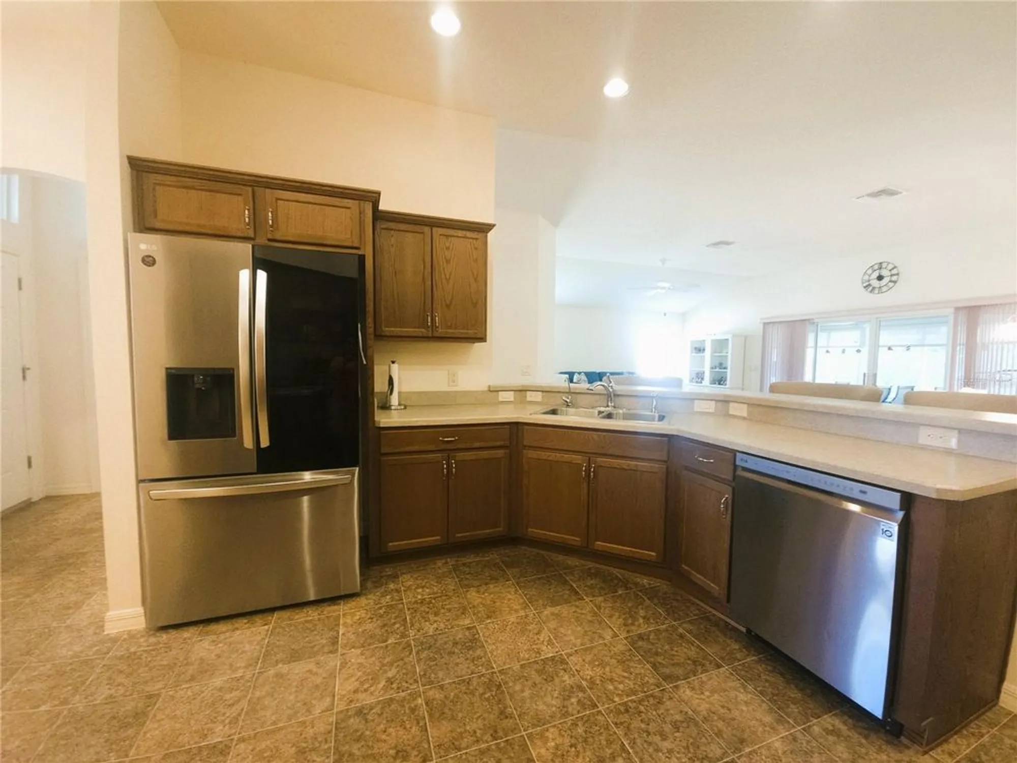 Property Slideshow image 7 of 19 | 3161 dressendorfer dr, The Villages, FL, 32163