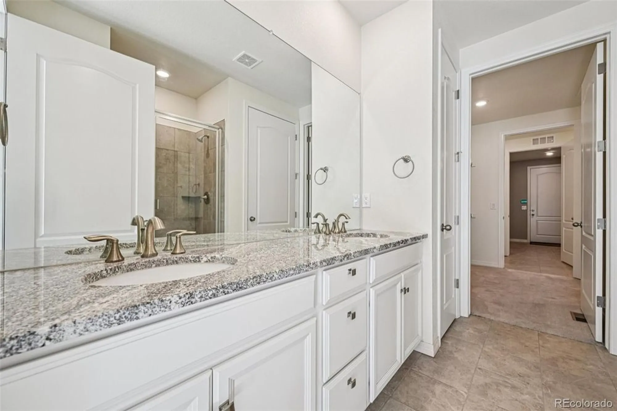 Property Slideshow image 27 of 50 | 7834 plateau creek ln, Littleton, CO, 80125