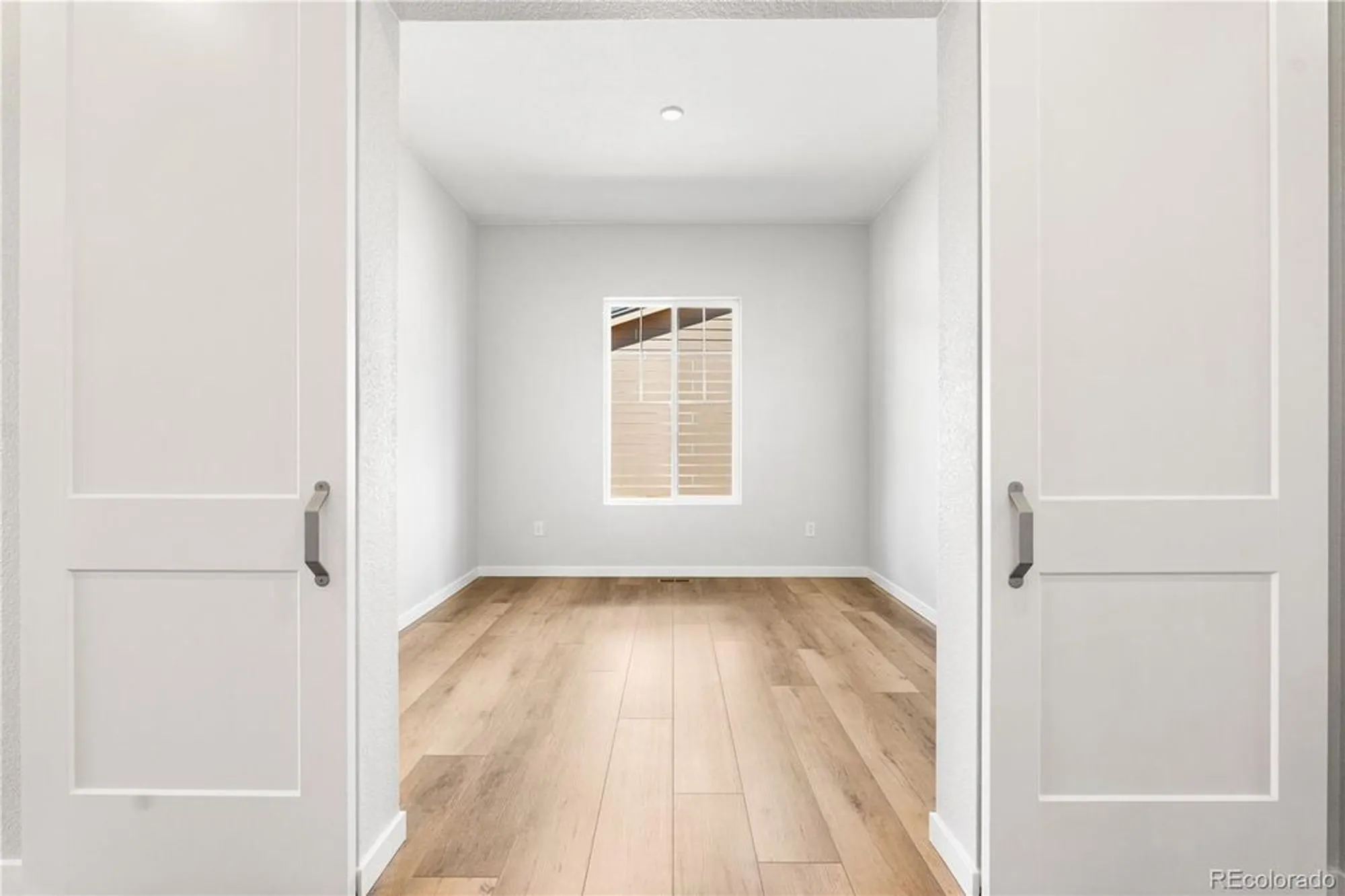 Property Slideshow image 29 of 33 | 11104 amber light cir, Littleton, CO, 80125