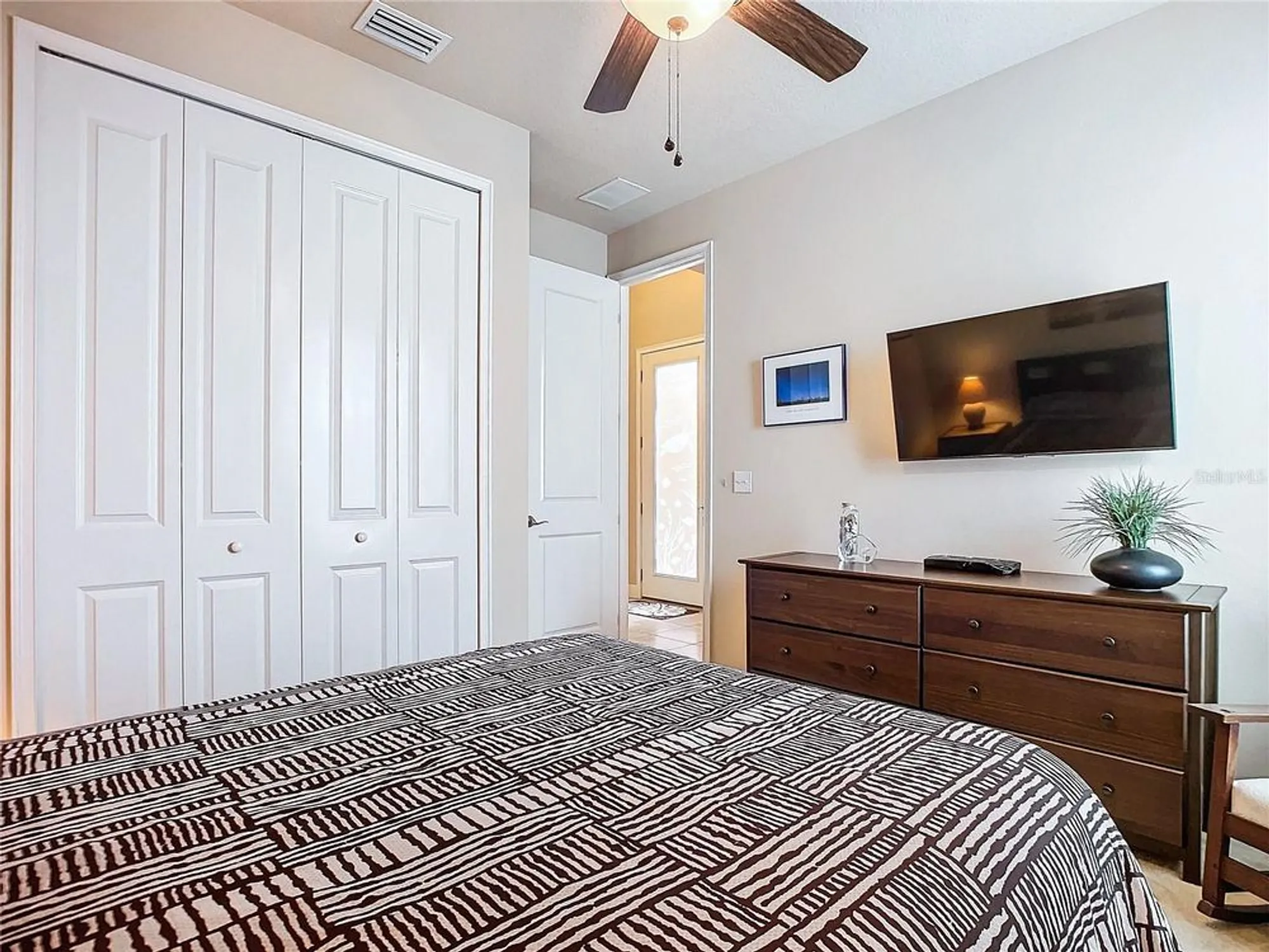 Property Slideshow image 24 of 53 | 645 elk river dr, Ormond Beach, FL, 32174