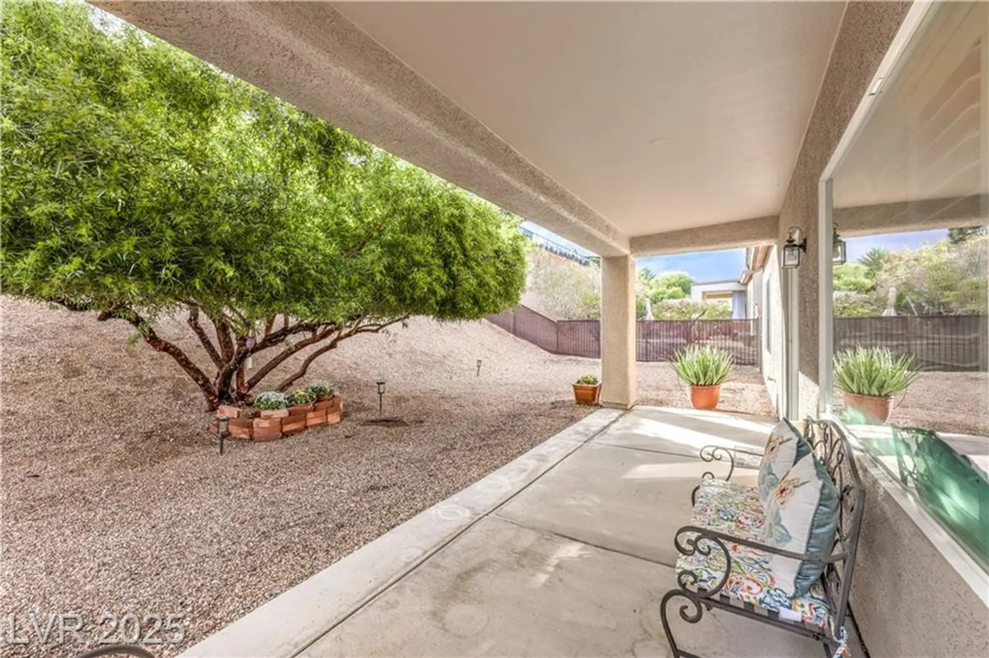 Property Slideshow image 24 of 40 | 2317 shorewood hills ave, Henderson, NV, 89052