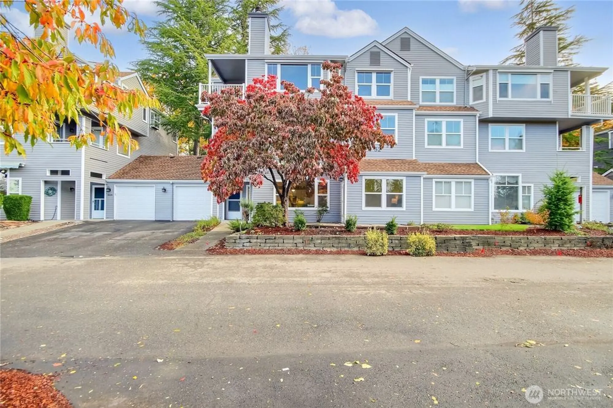 Property Slideshow image 26 of 38 | 4228 221st pl se # 1083, Issaquah, WA, 98029