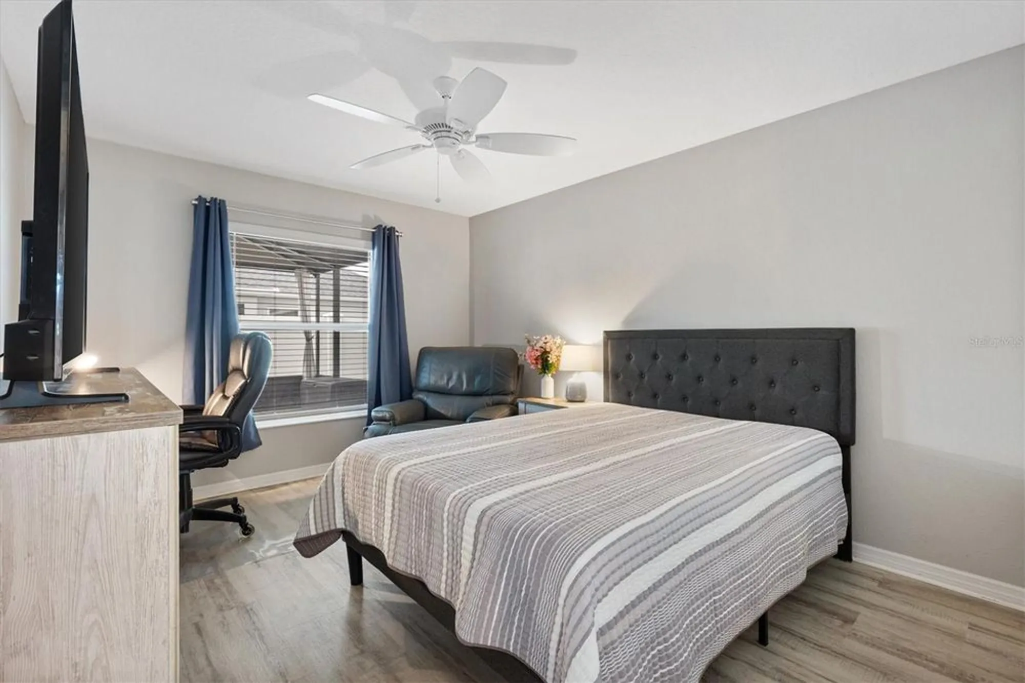 Property Slideshow image 23 of 40 | 2202 landrea loop, The Villages, FL, 32163