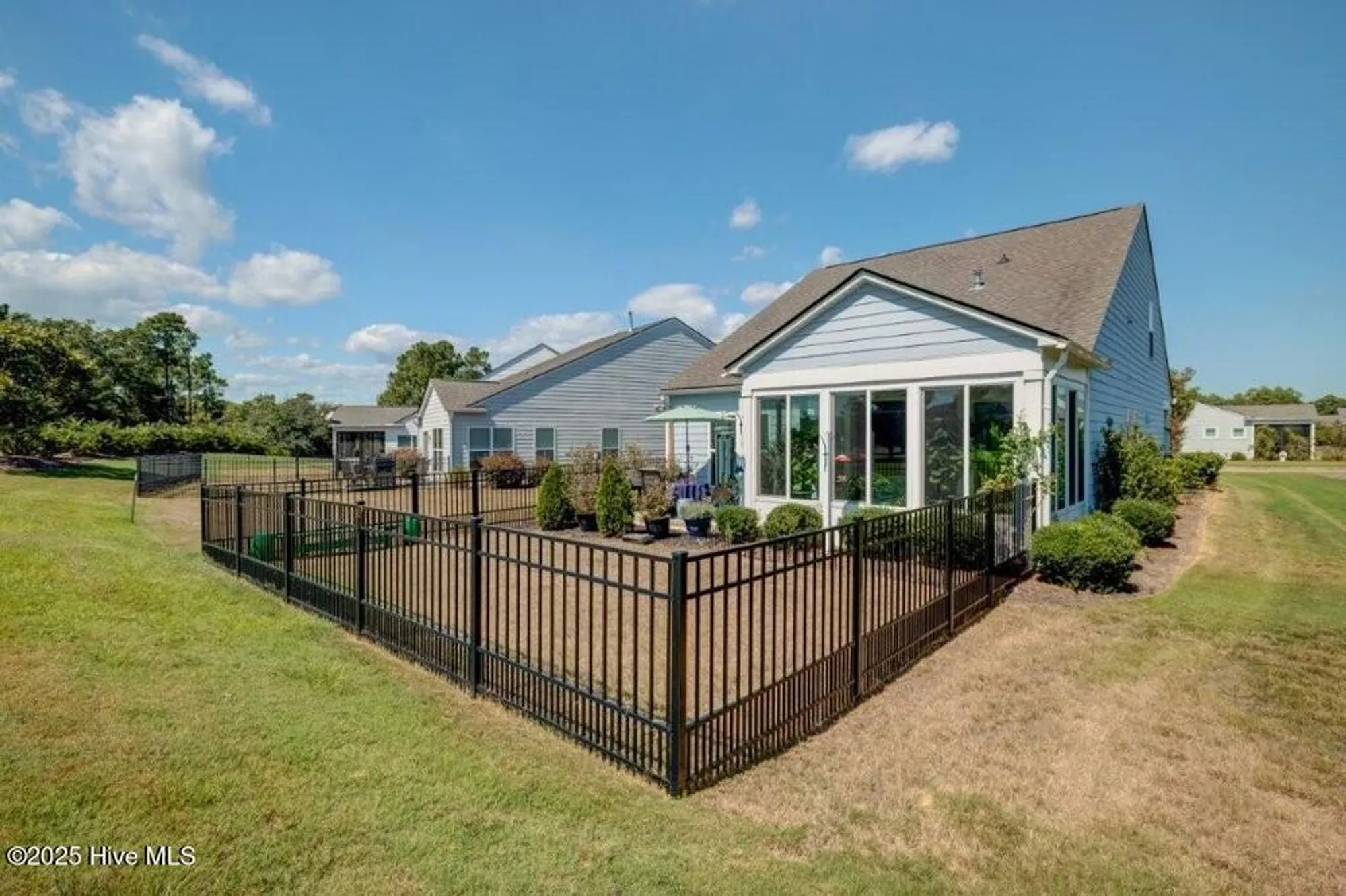 Property Slideshow image 38 of 64 | 521 lyrebird ave, Wilmington, NC, 28412