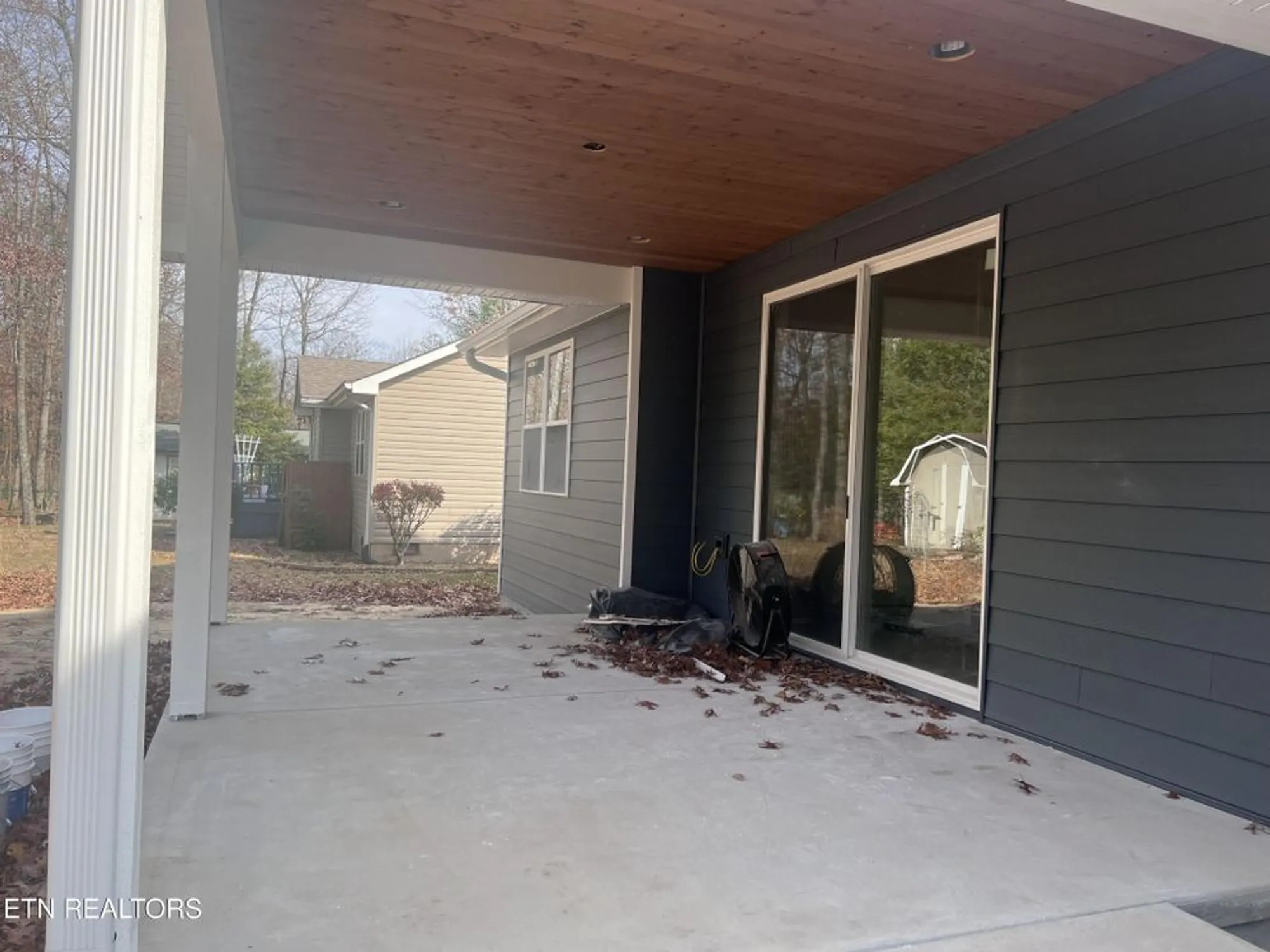 Property Slideshow image 12 of 13 | 114 britton ln, Crossville, TN, 38558