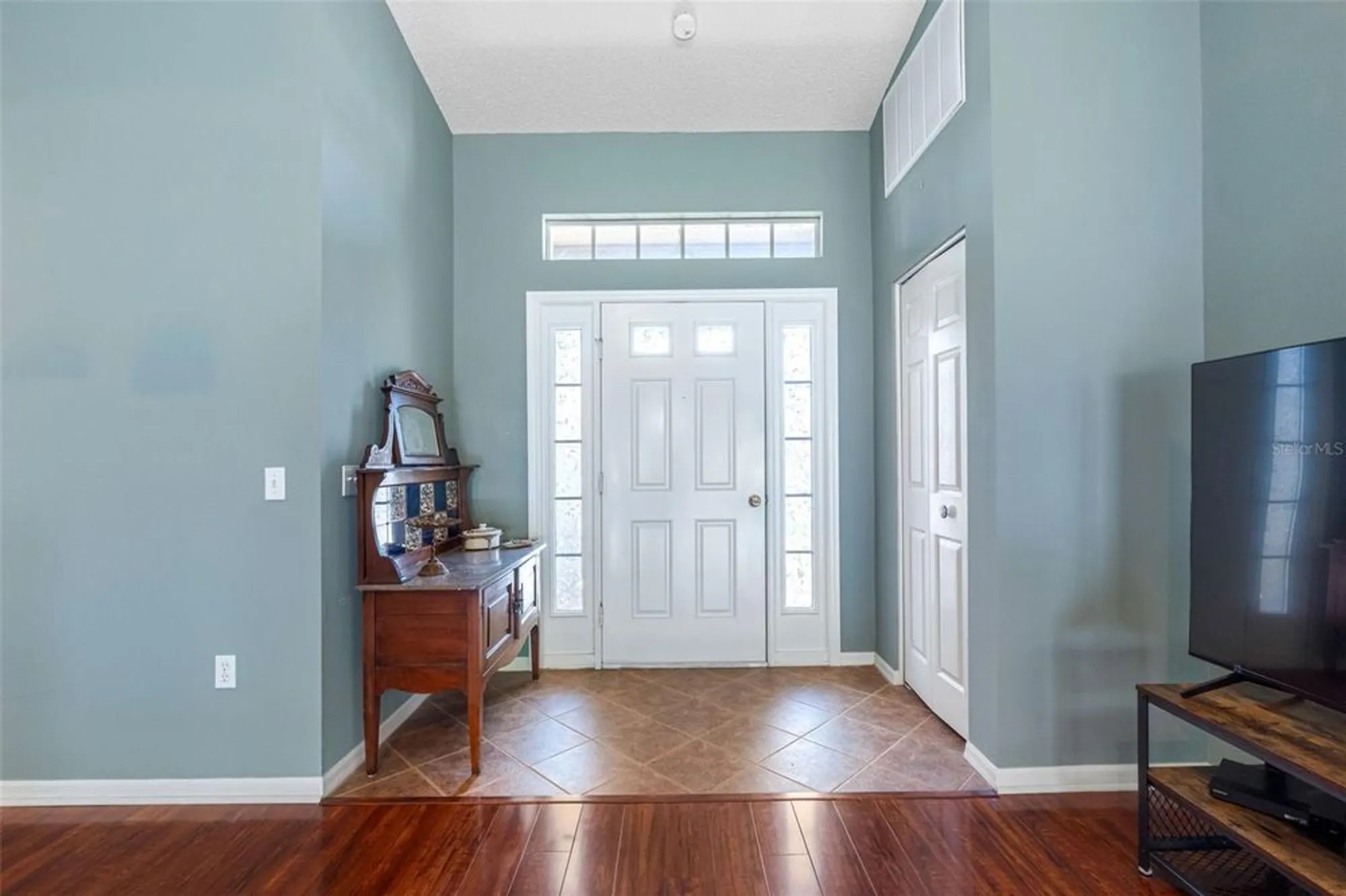 Property Slideshow image 13 of 51 | 18534 bent pine dr, Hudson, FL, 34667