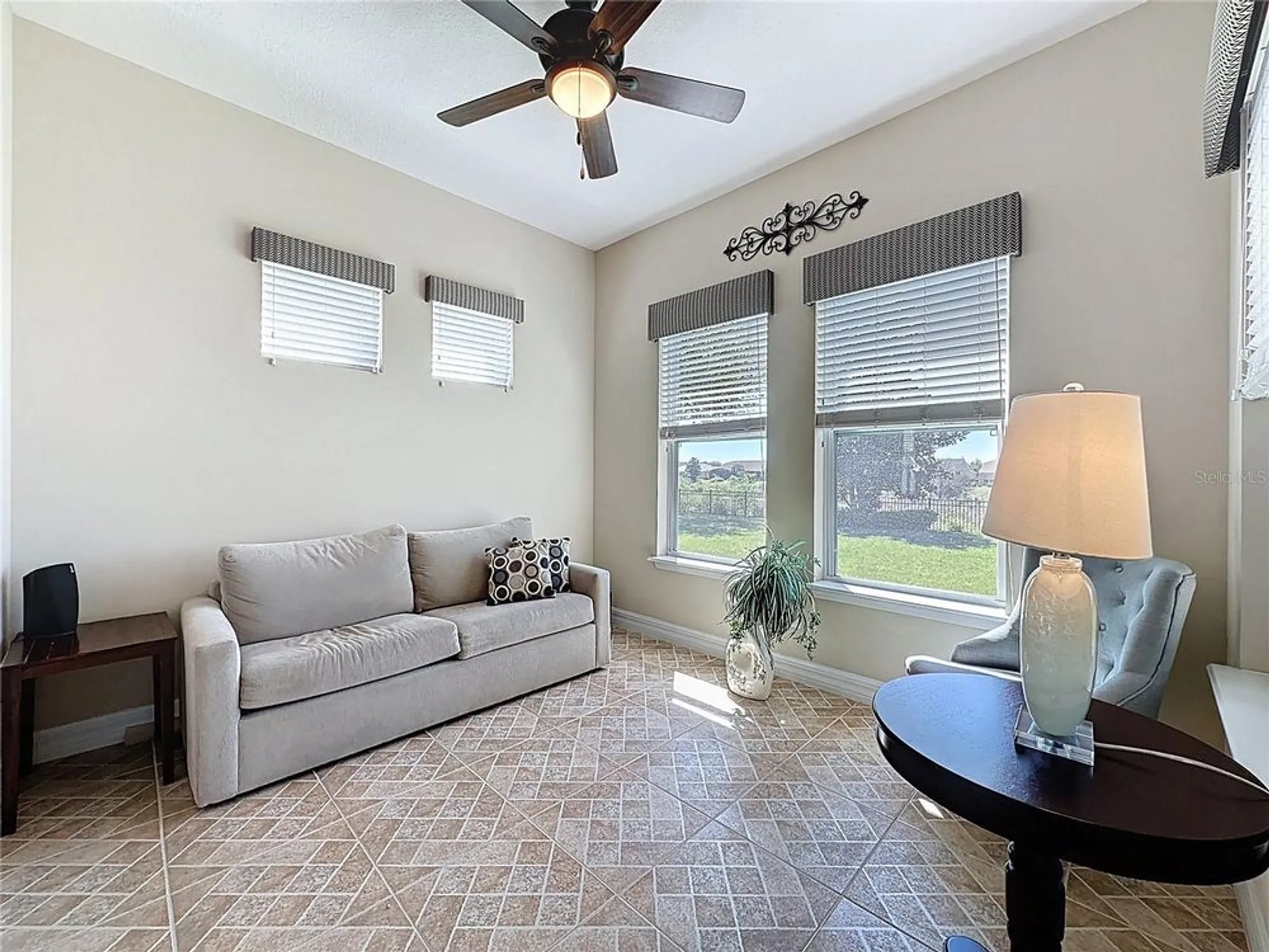 Property Slideshow image 17 of 54 | 228 bayou bend rd, Groveland, FL, 34736
