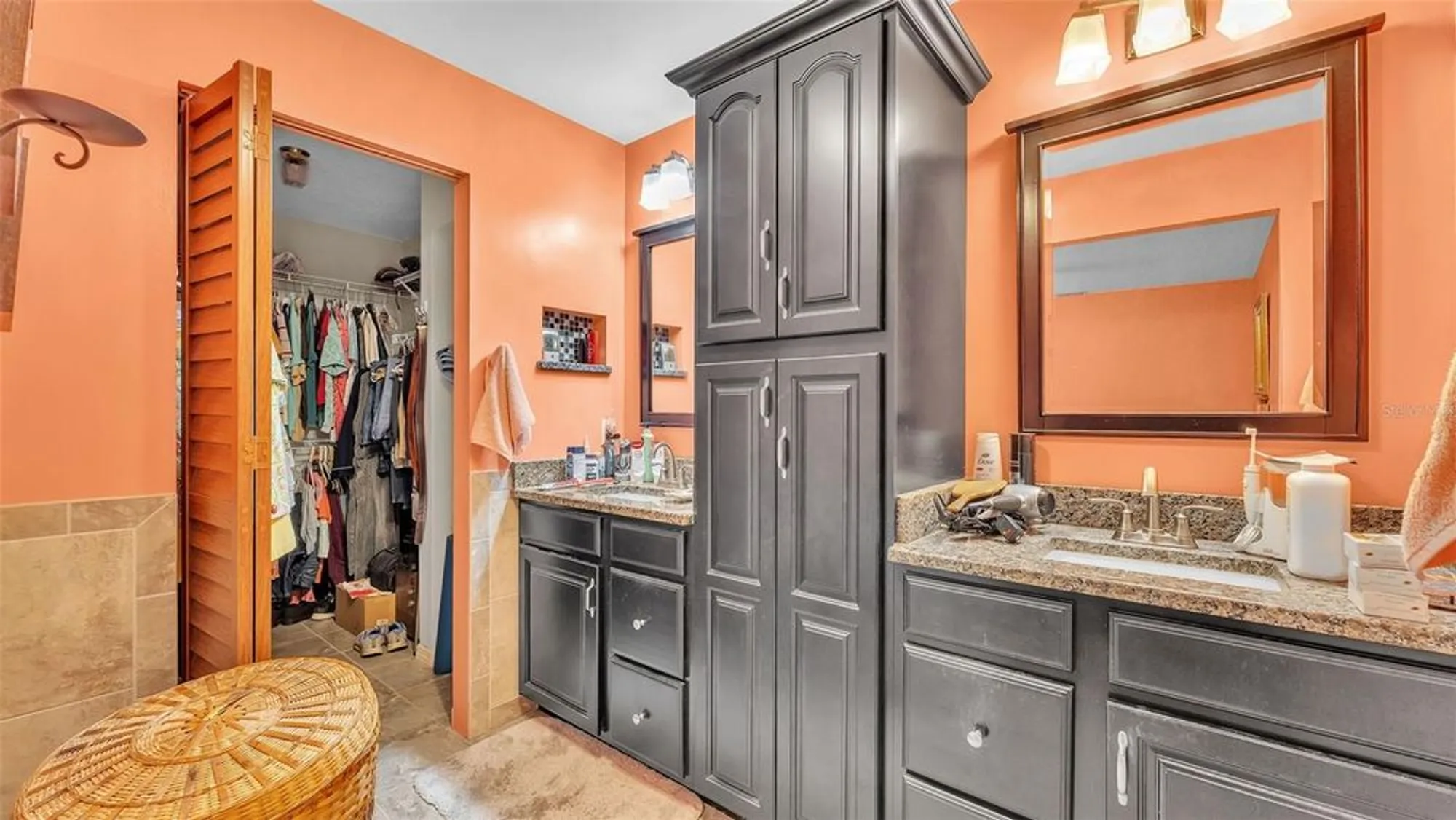 Property Slideshow image 20 of 51 | 6054 crane dr, Lakeland, FL, 33809