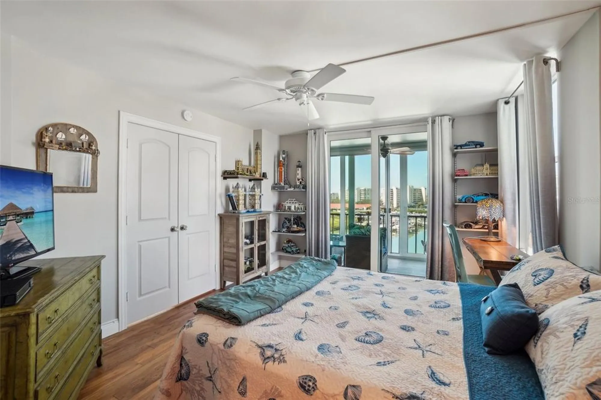 Property Slideshow image 25 of 53 | 7400 sun island dr 712, South Pasadena, FL, 33707