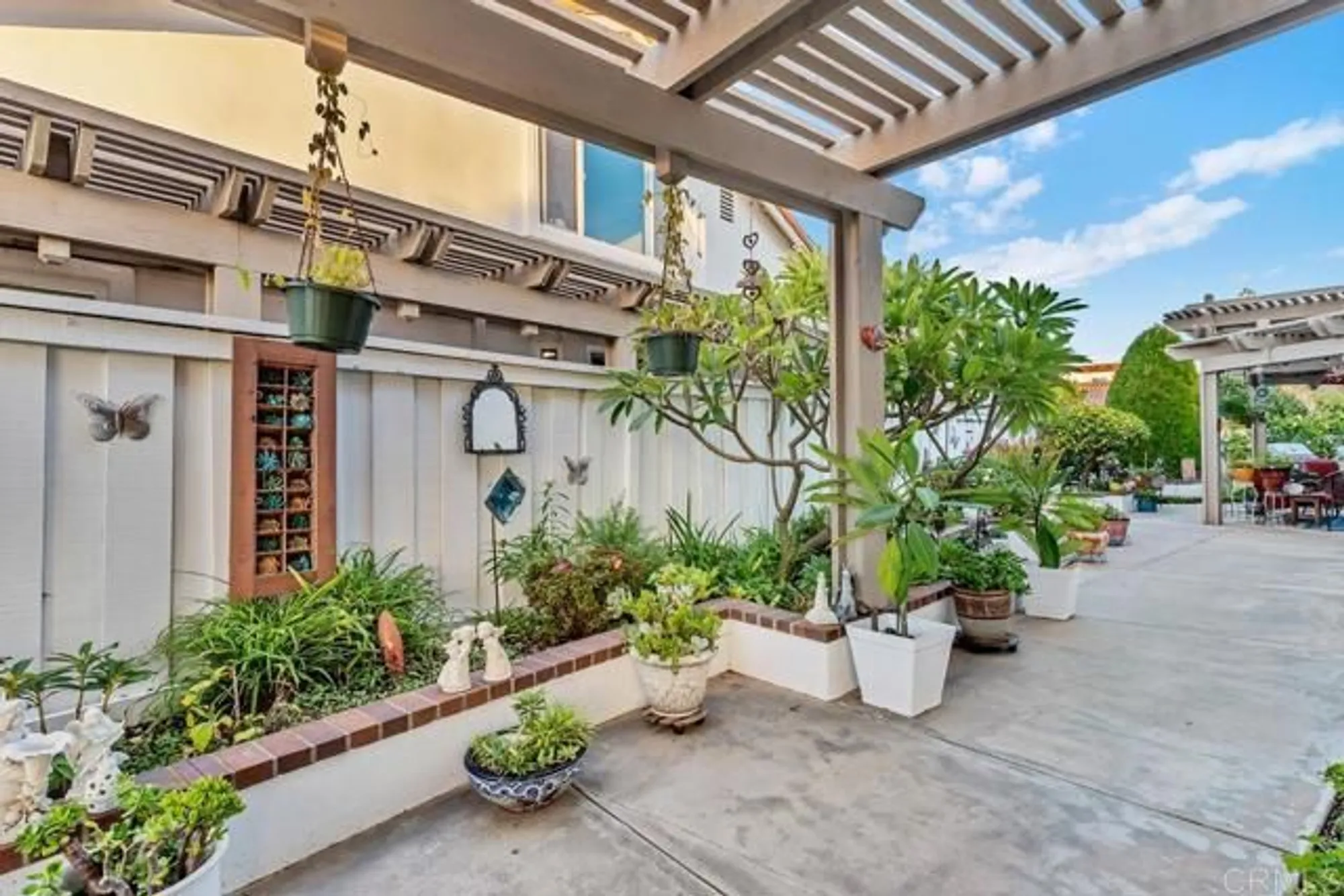 Property Slideshow image 10 of 42 | 4169 rhodes way, Oceanside, CA, 92056