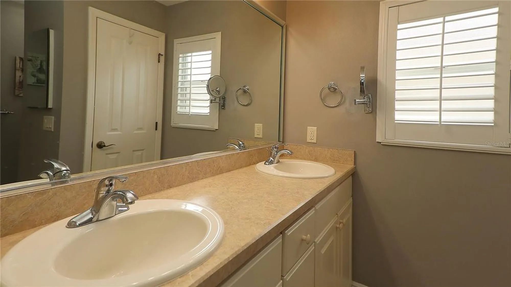 Property Slideshow image 38 of 39 | 1089 isle of palms path, The Villages, FL, 32162