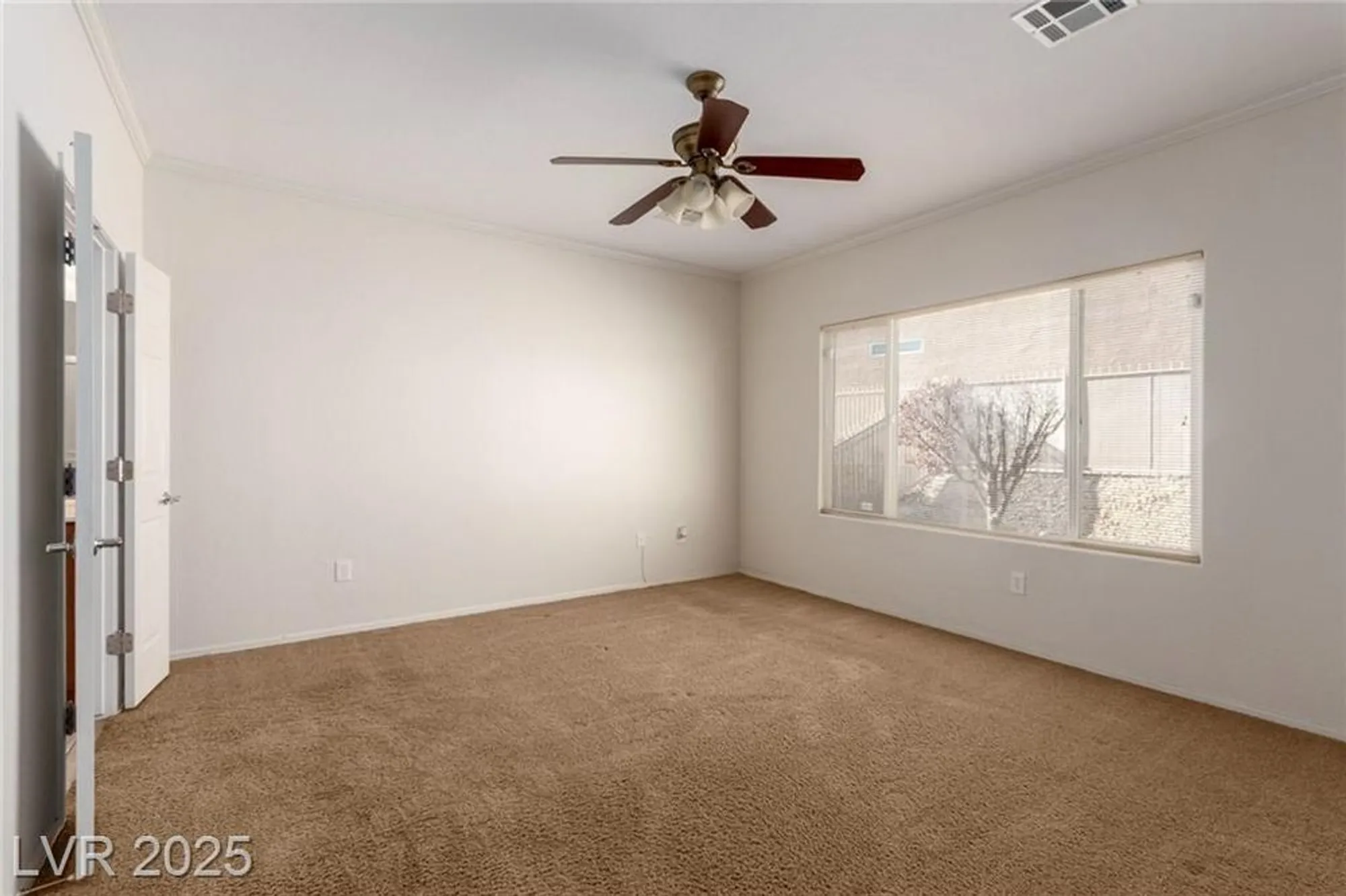 Property Slideshow image 14 of 31 | 7425 grassquit st, North Las Vegas, NV, 89084