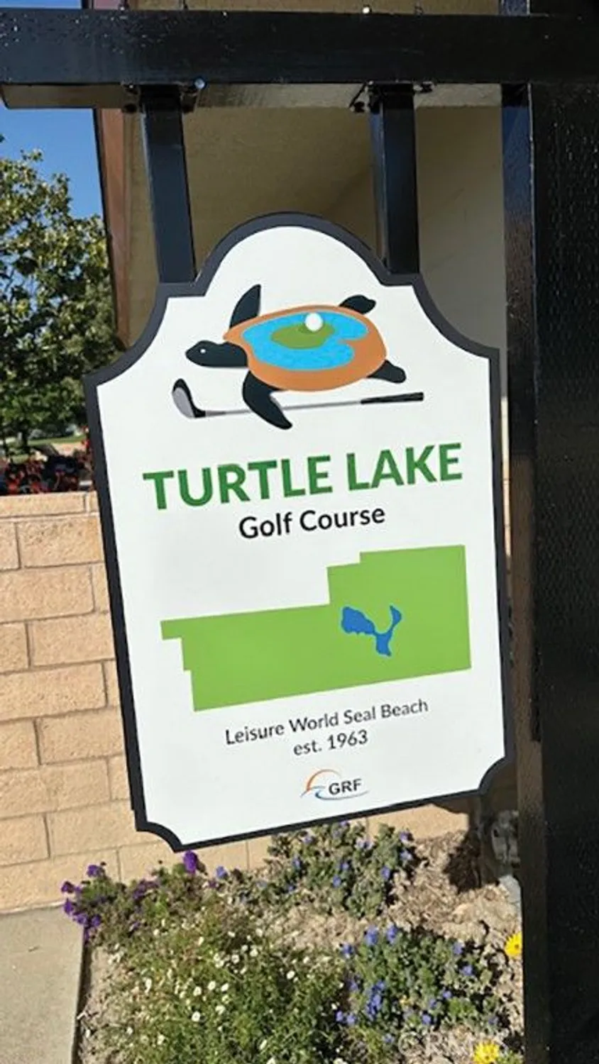 Property Slideshow image 12 of 17 | 13902 thunderbird dr apt 8j, Seal Beach, CA, 90740