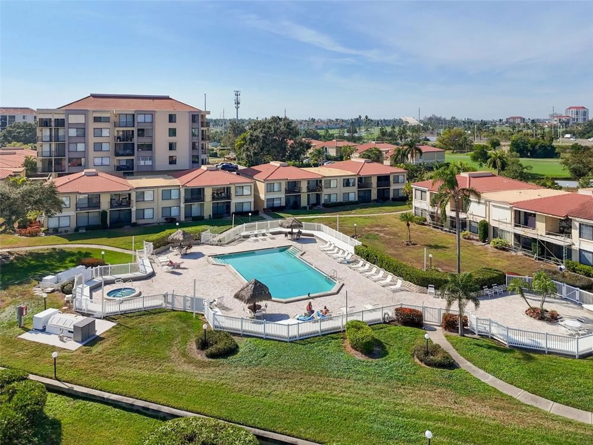 Property Slideshow image 39 of 52 | 6105 palma del mar blvd s apt 120, Saint Petersburg, FL, 33715