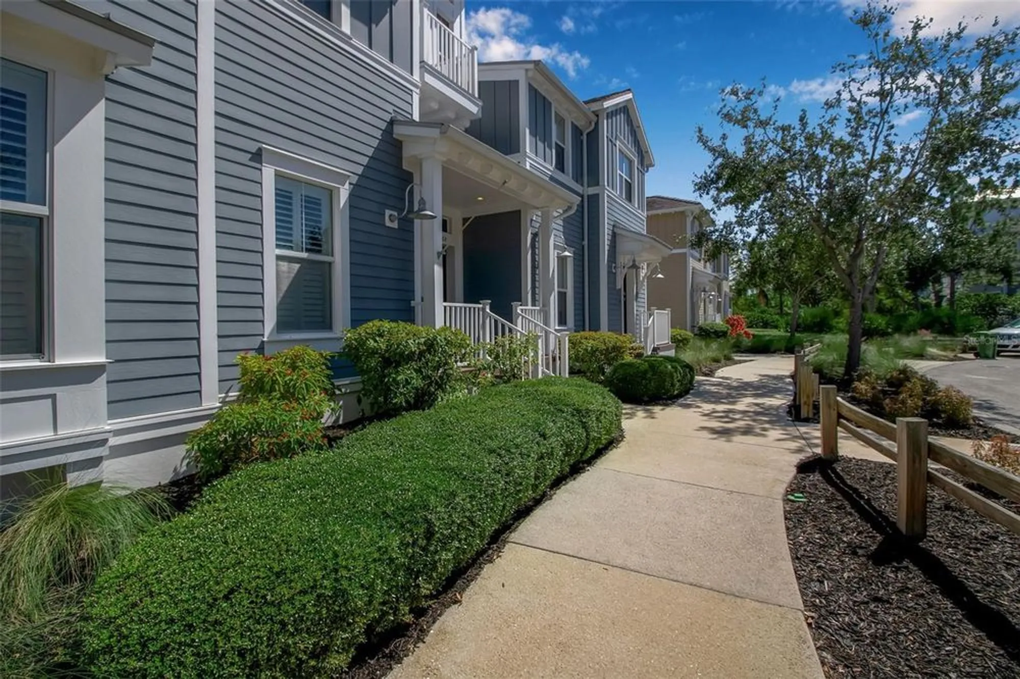 Property Slideshow image 17 of 99 | 321 sapphire lake dr 202, Bradenton, FL, 34209