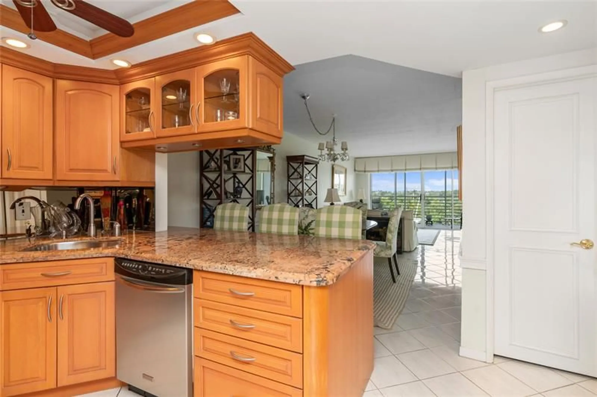 Property Slideshow image 3 of 35 | 2731 ne 14th street cswy 637, Pompano Beach, FL, 33062
