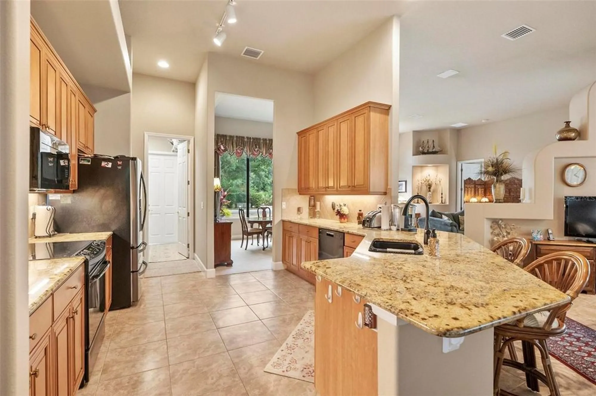 Property Slideshow image 13 of 56 | 23 creekside dr, Palm Coast, FL, 32137