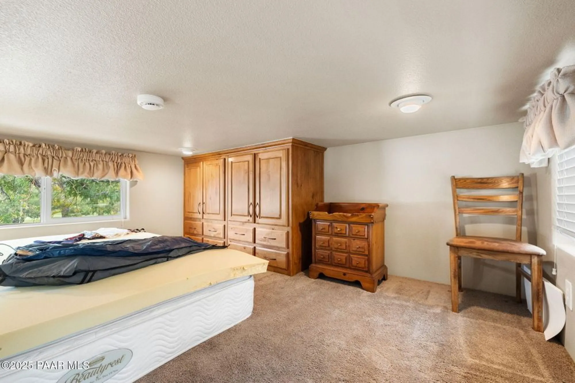 Property Slideshow image 14 of 20 | 952 n mesquite tree drive dr, Prescott Valley, AZ, 86327