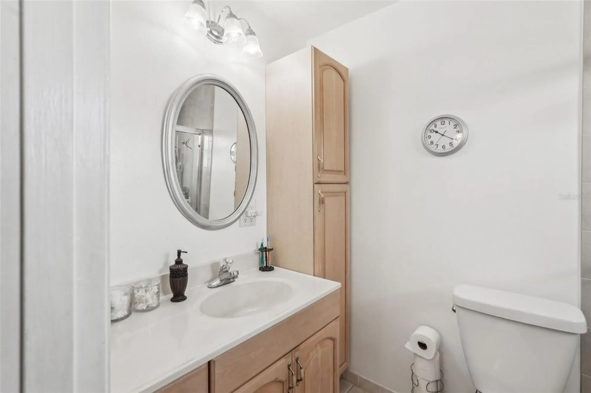 Property Slideshow image 17 of 27 | 708 rutgers pl, Sun City Center, FL, 33573