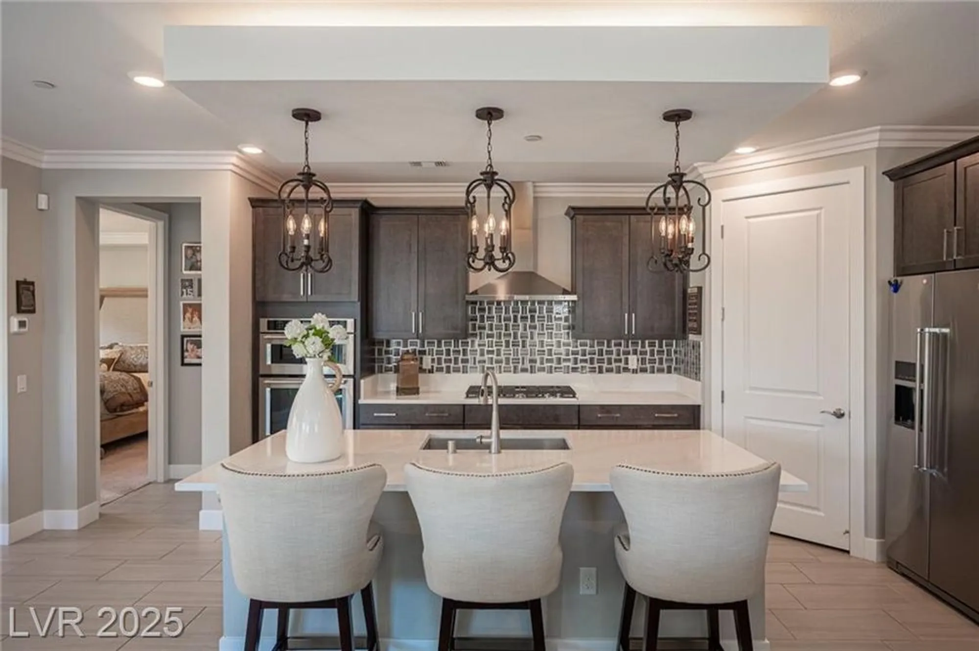 Property Slideshow image 7 of 55 | 35 cliffwater st, Henderson, NV, 89011