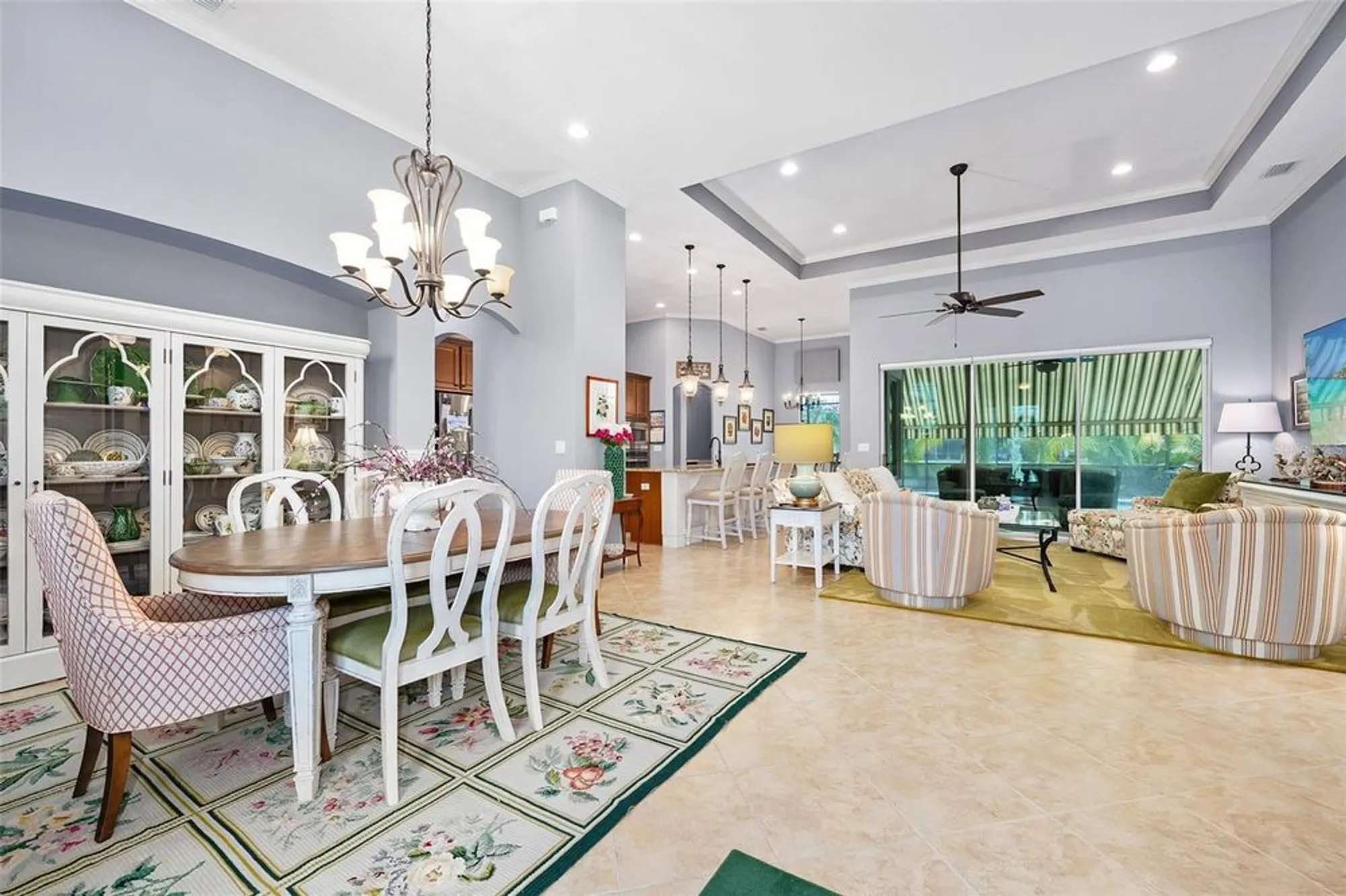 Property Slideshow image 12 of 67 | 665 southlake dr, Ormond Beach, FL, 32174