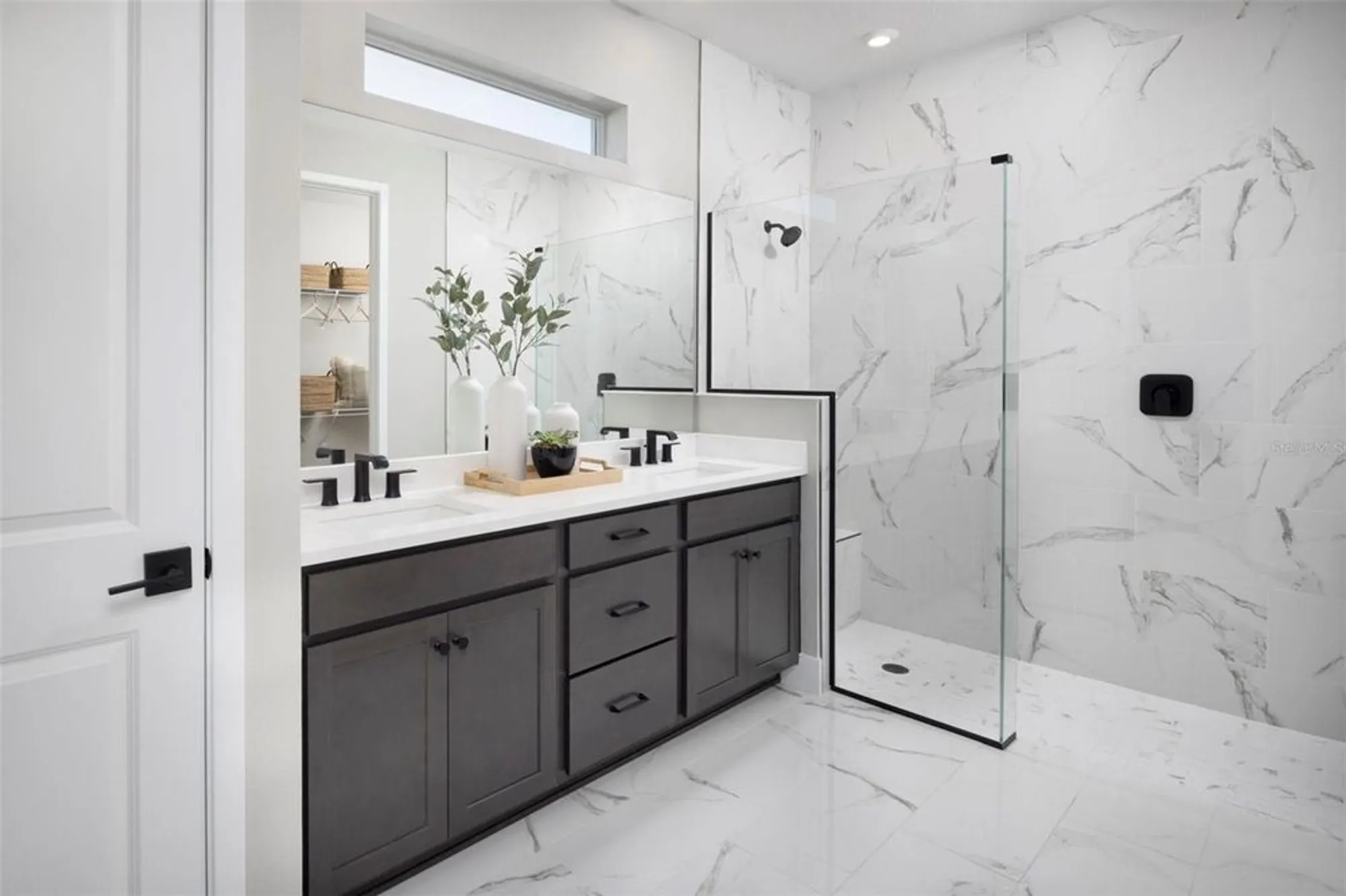 Property Slideshow image 9 of 23 | 11204 livewell ct, Venice, FL, 34293