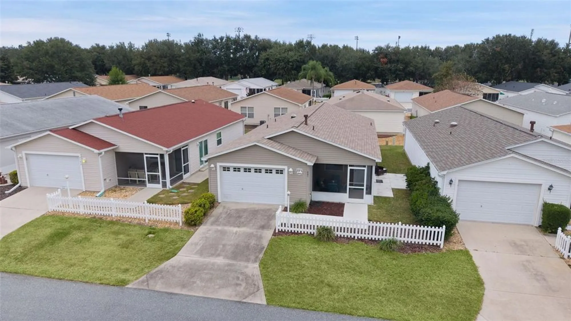 Property Slideshow image 38 of 55 | 2595 ascot loop, The Villages, FL, 32162