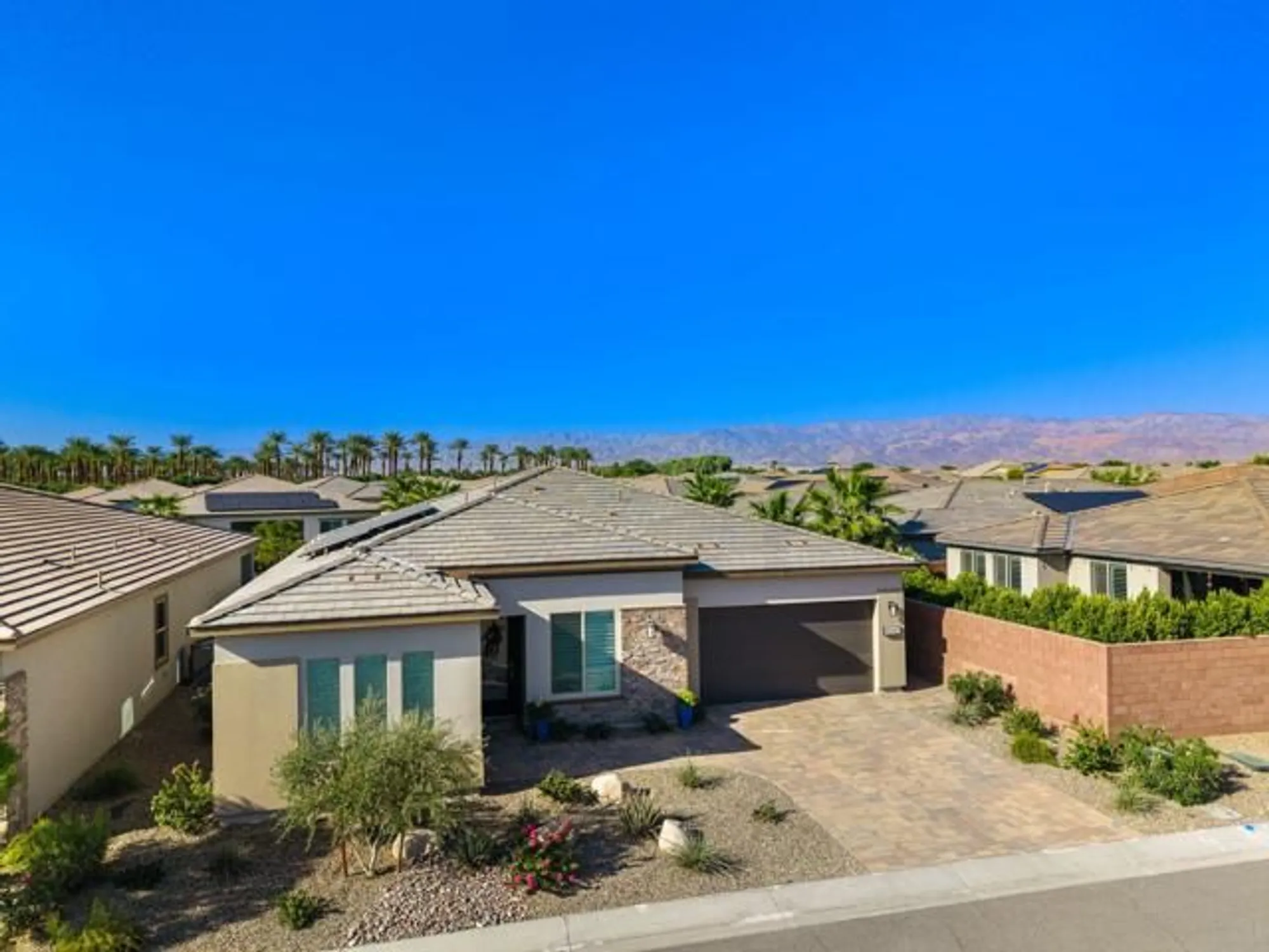 Property Slideshow image 35 of 59 | 82440 round valley dr, Indio, CA, 92201
