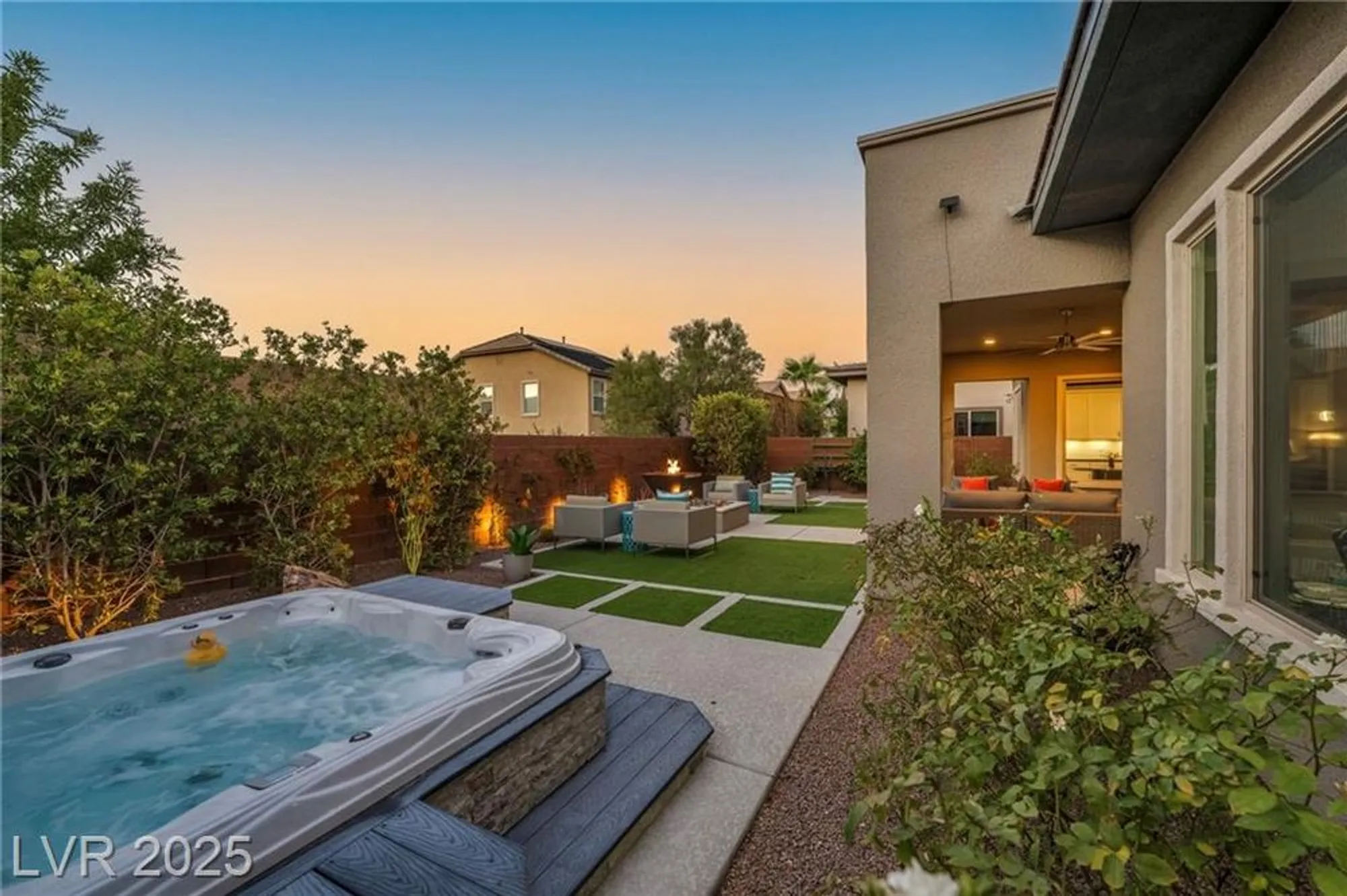 Property Slideshow image 40 of 87 | 9988 regency square ave, Las Vegas, NV, 89148