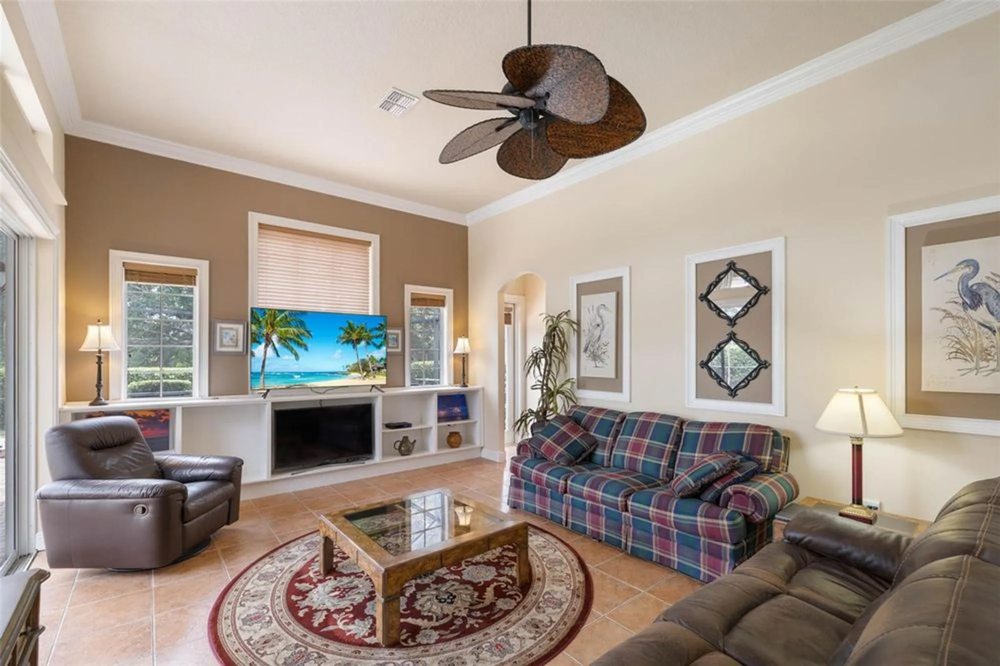 Property Slideshow image 16 of 61 | 8308 mobile cir, Weeki Wachee, FL, 34613