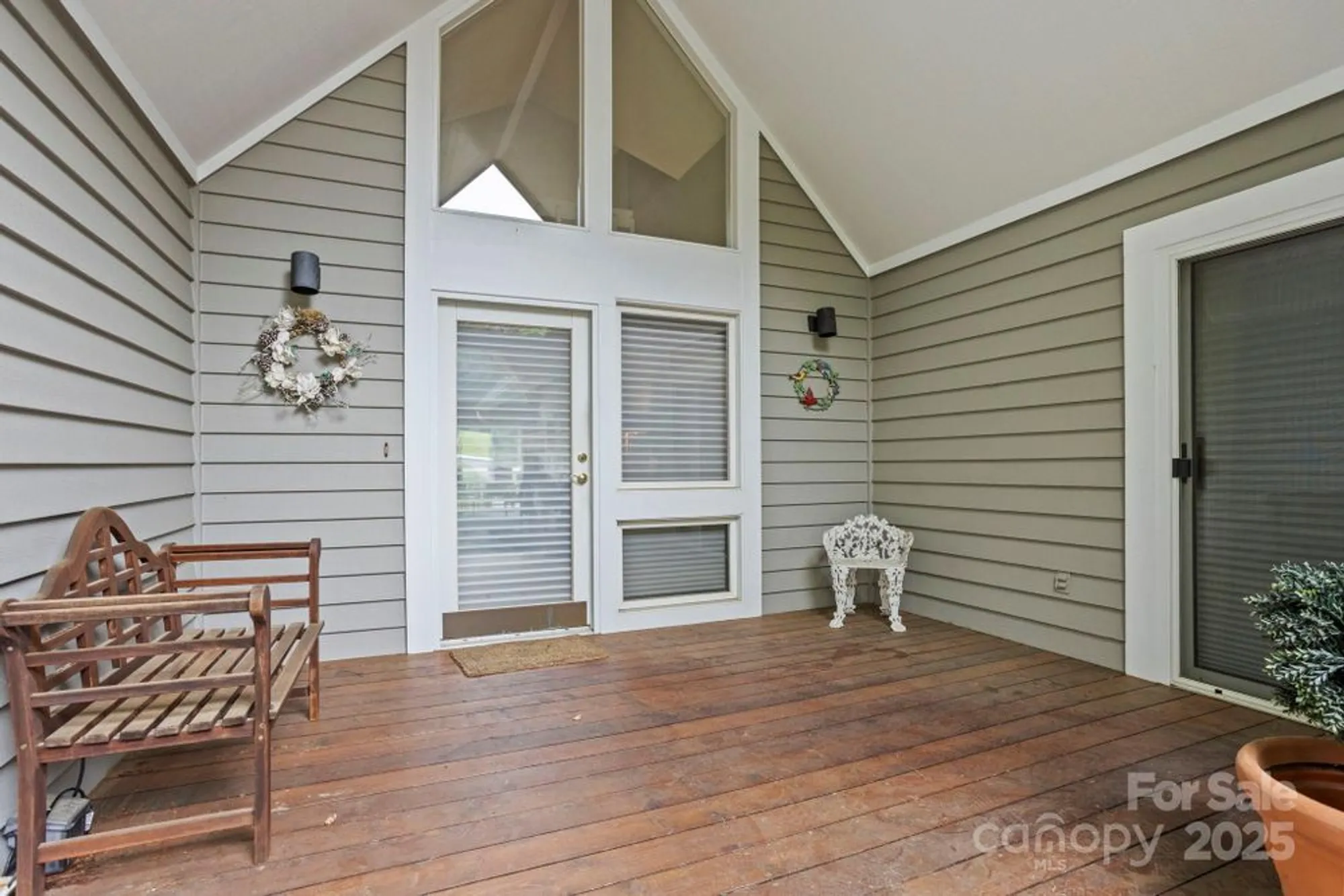 Property Slideshow image 5 of 37 | 104 overlook dr, Flat Rock, NC, 28731