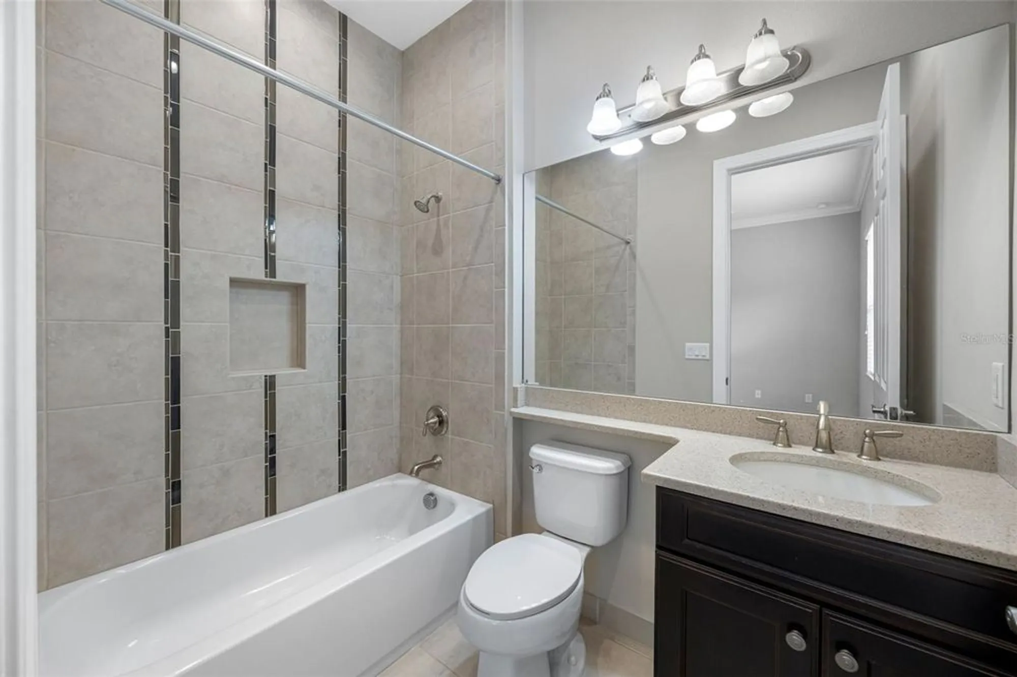 Property Slideshow image 26 of 47 | 16005 cape coral dr, Wimauma, FL, 33598