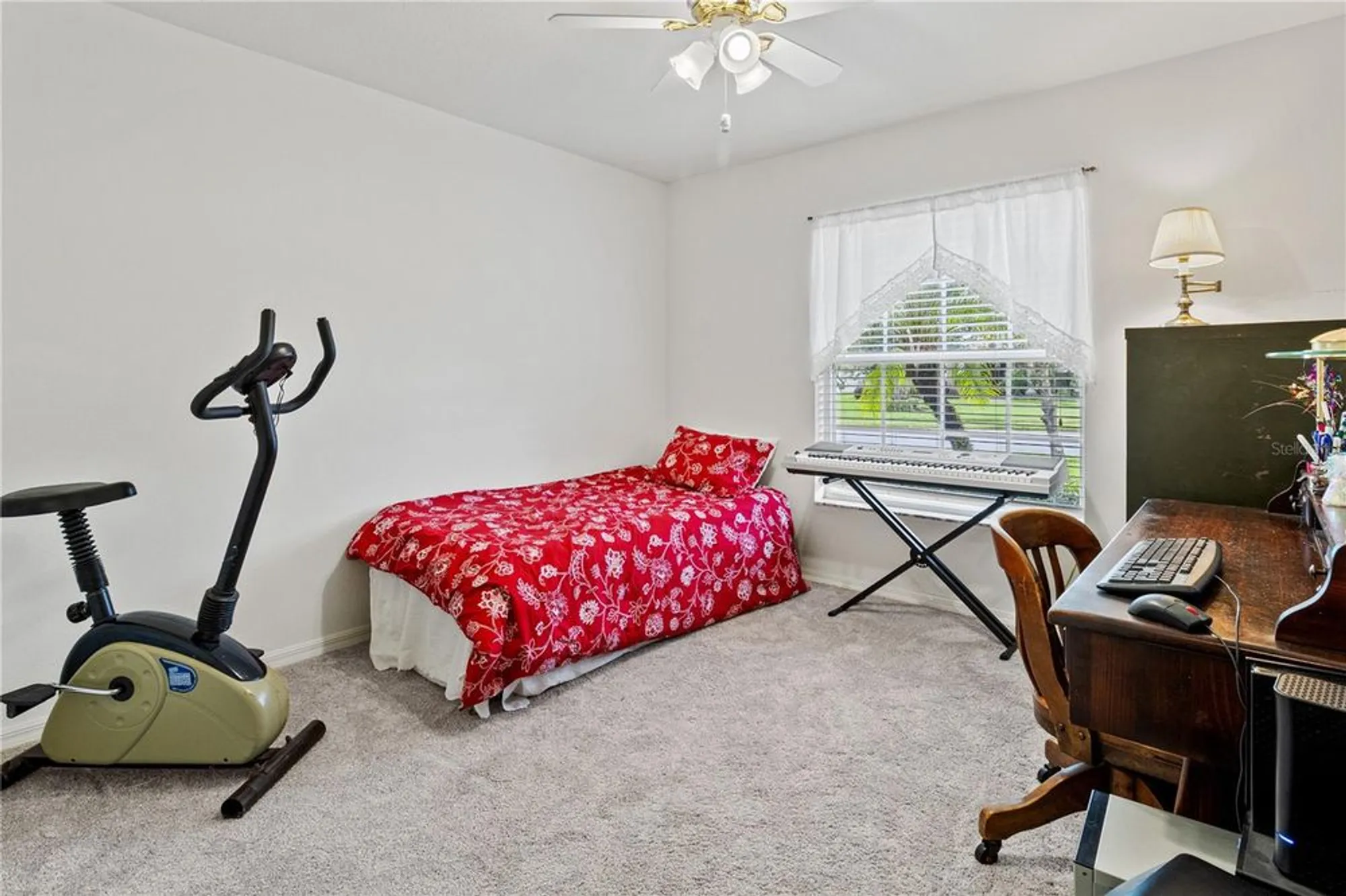 Property Slideshow image 23 of 40 | 3102 bellflower way, Lakeland, FL, 33811