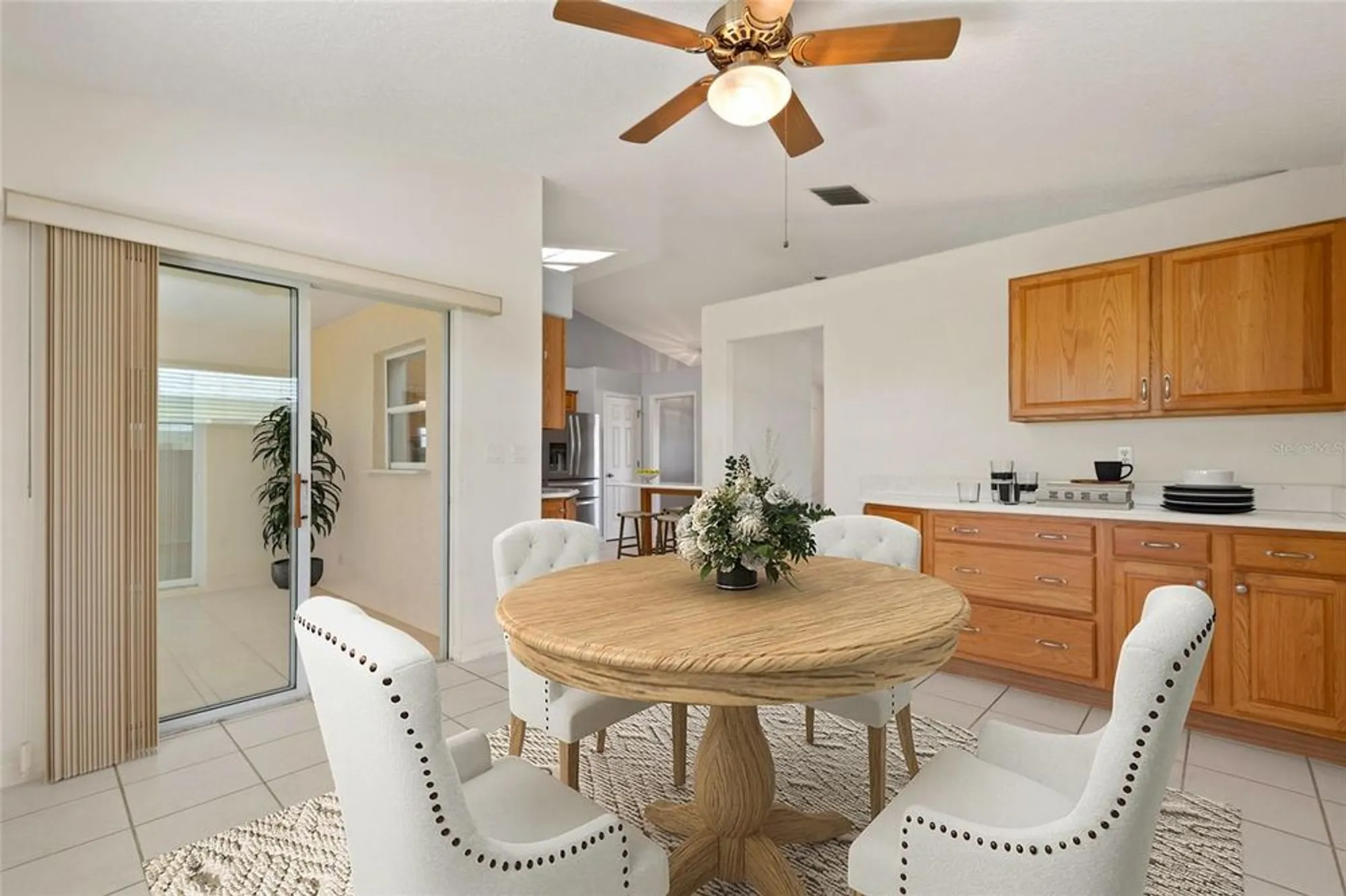 Property Slideshow image 9 of 37 | 21144 royal st georges ln, Leesburg, FL, 34748