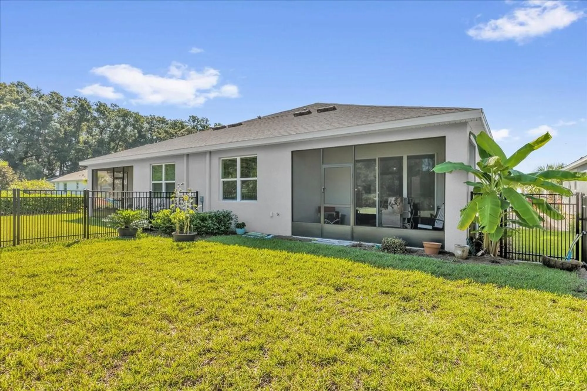 Property Slideshow image 4 of 30 | 5231 nw 48th pl, Ocala, FL, 34482