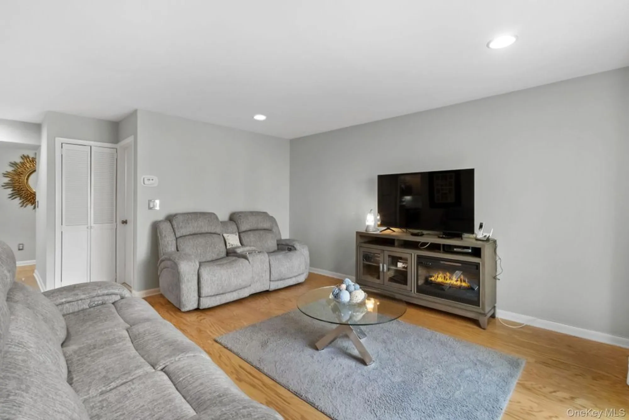 Property Slideshow image 7 of 28 | 148 flintlock way d, Yorktown Heights, NY, 10598