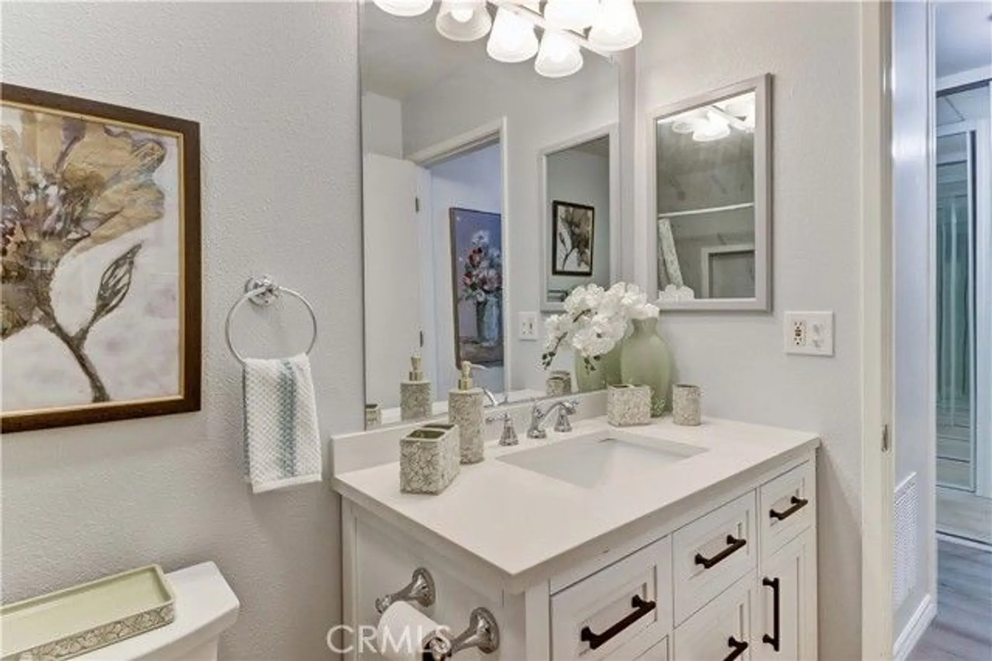 Property Slideshow image 17 of 40 | 3121 via serena d, Laguna Woods, CA, 92637