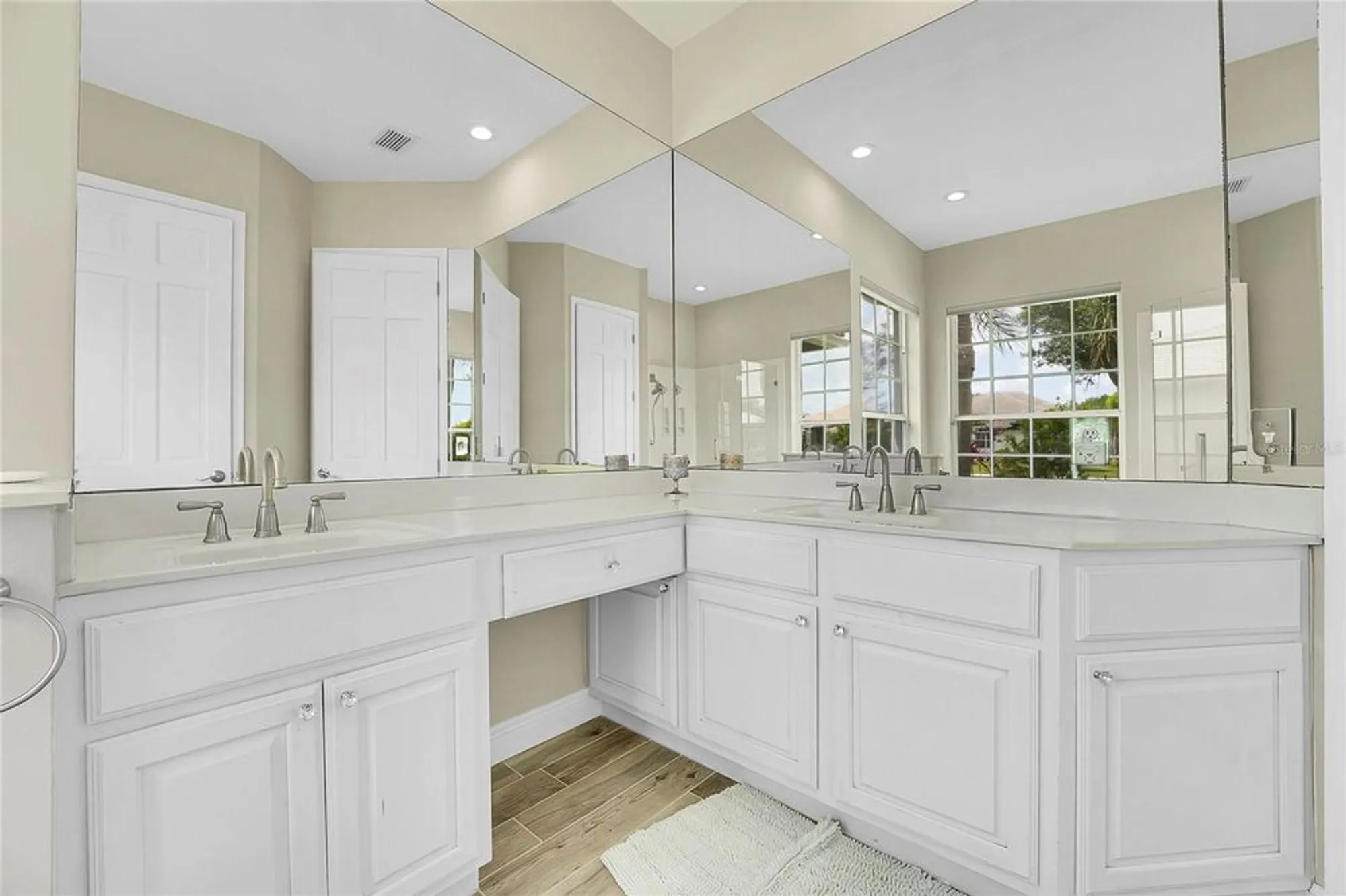 Property Slideshow image 17 of 41 | 9407 pinebark ct, Fort Pierce, FL, 34951